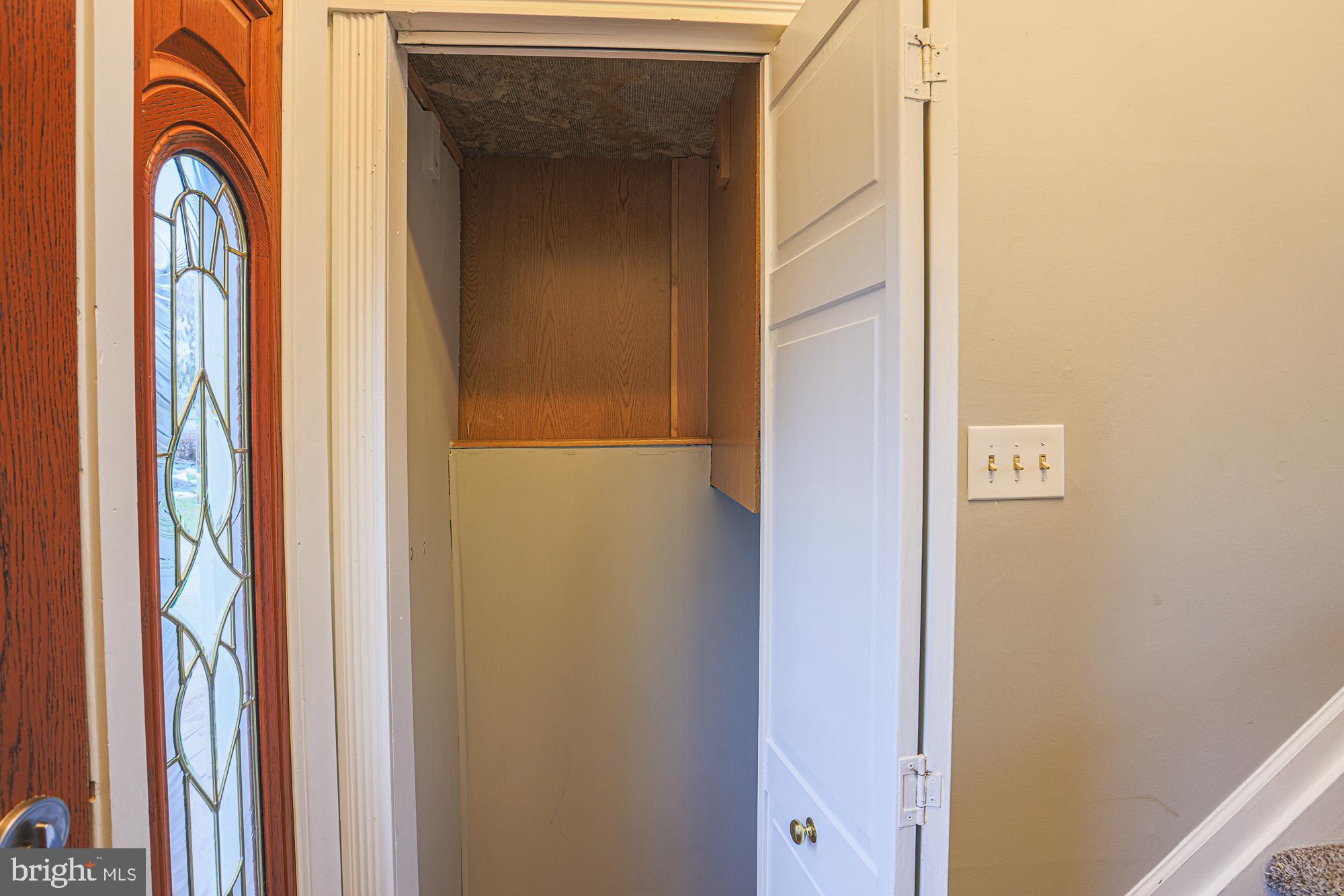 SUBURBIA - Residential