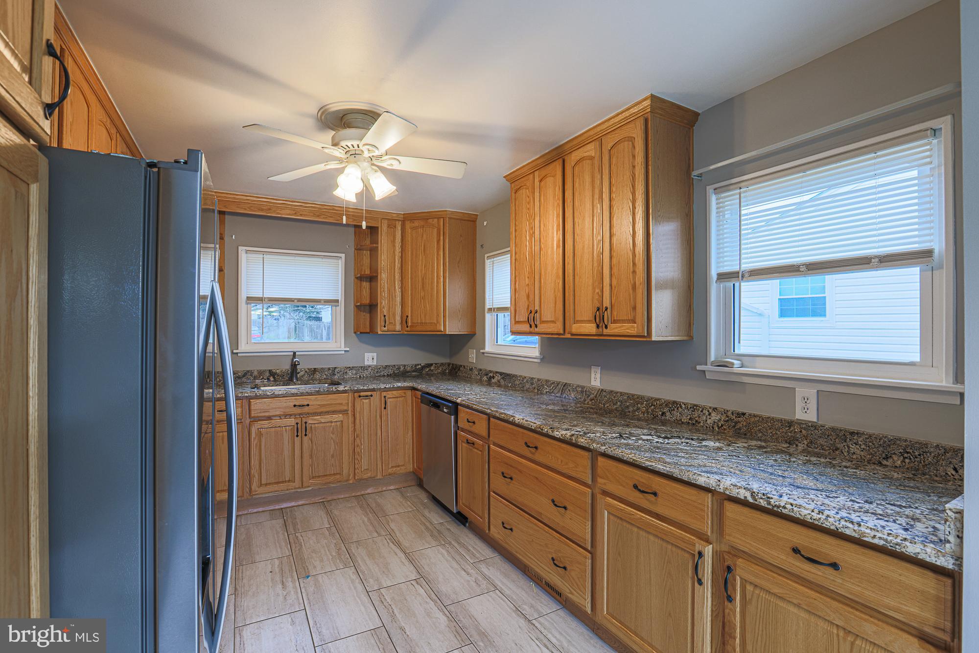 SUBURBIA - Residential