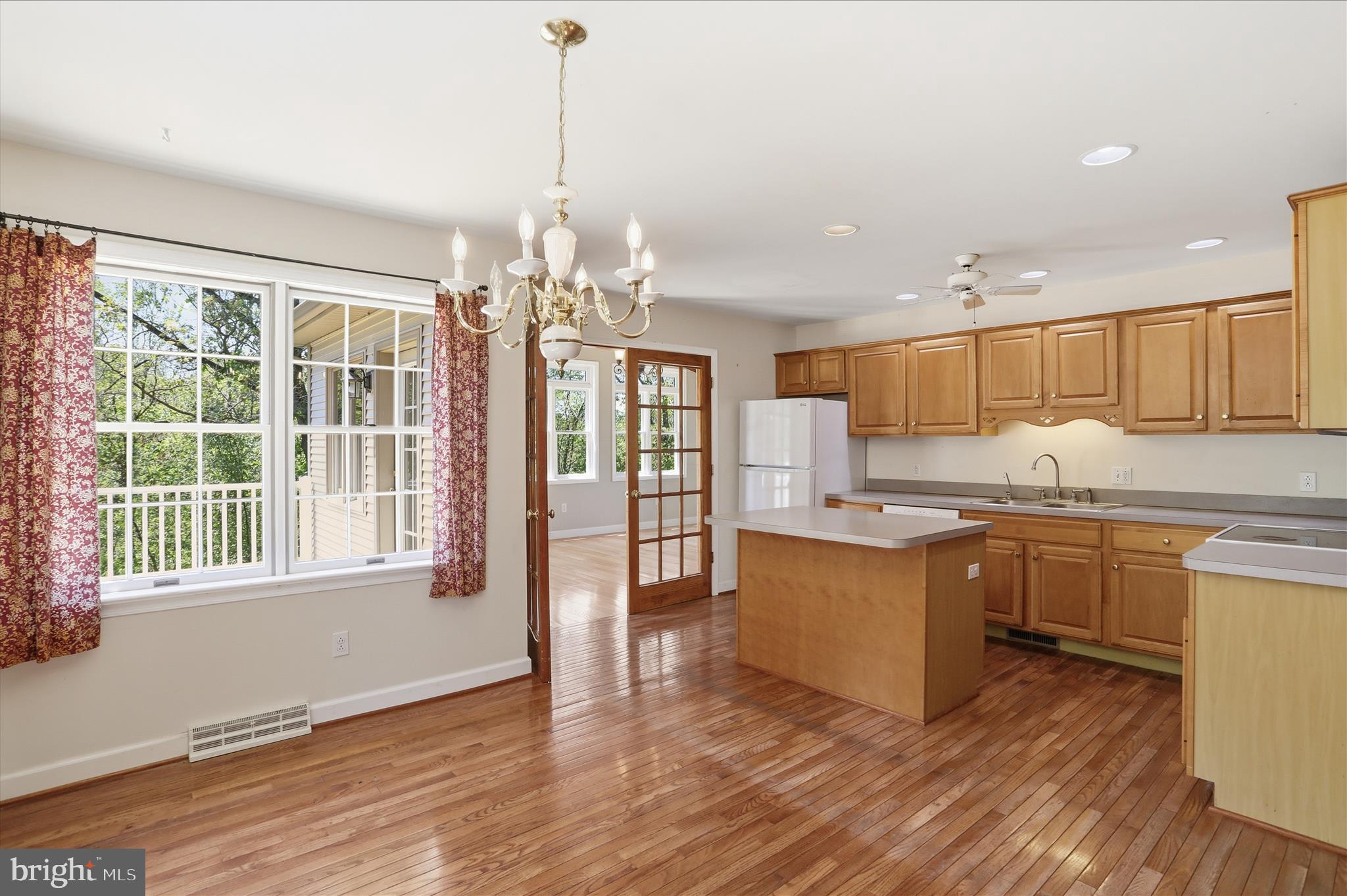 MONTGOMERY TWP - Residential