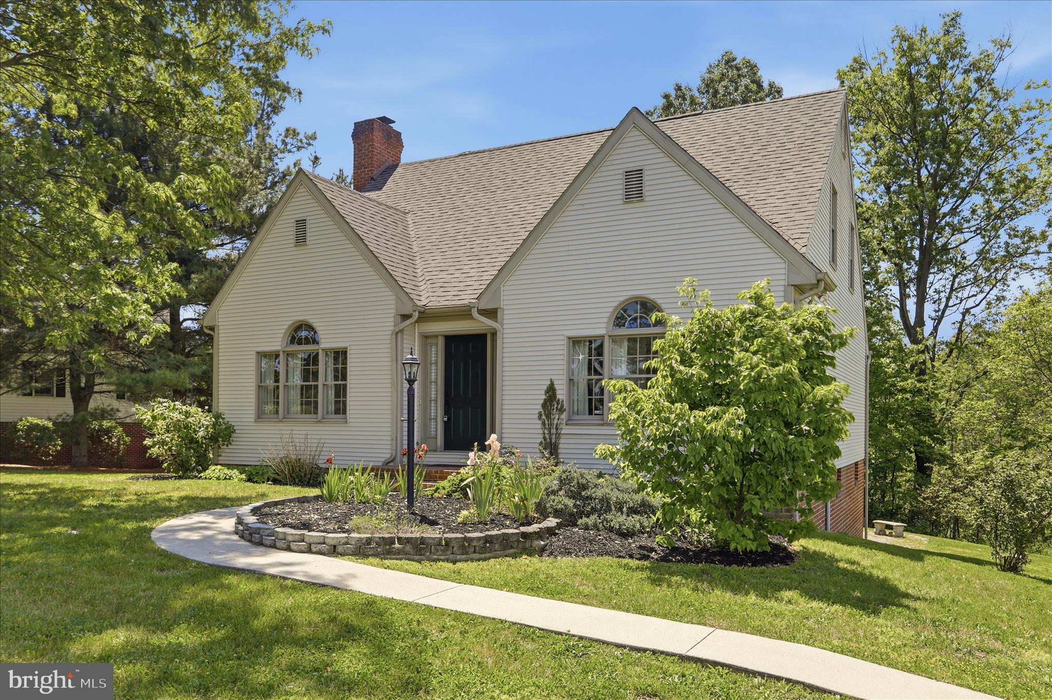 MONTGOMERY TWP - Residential