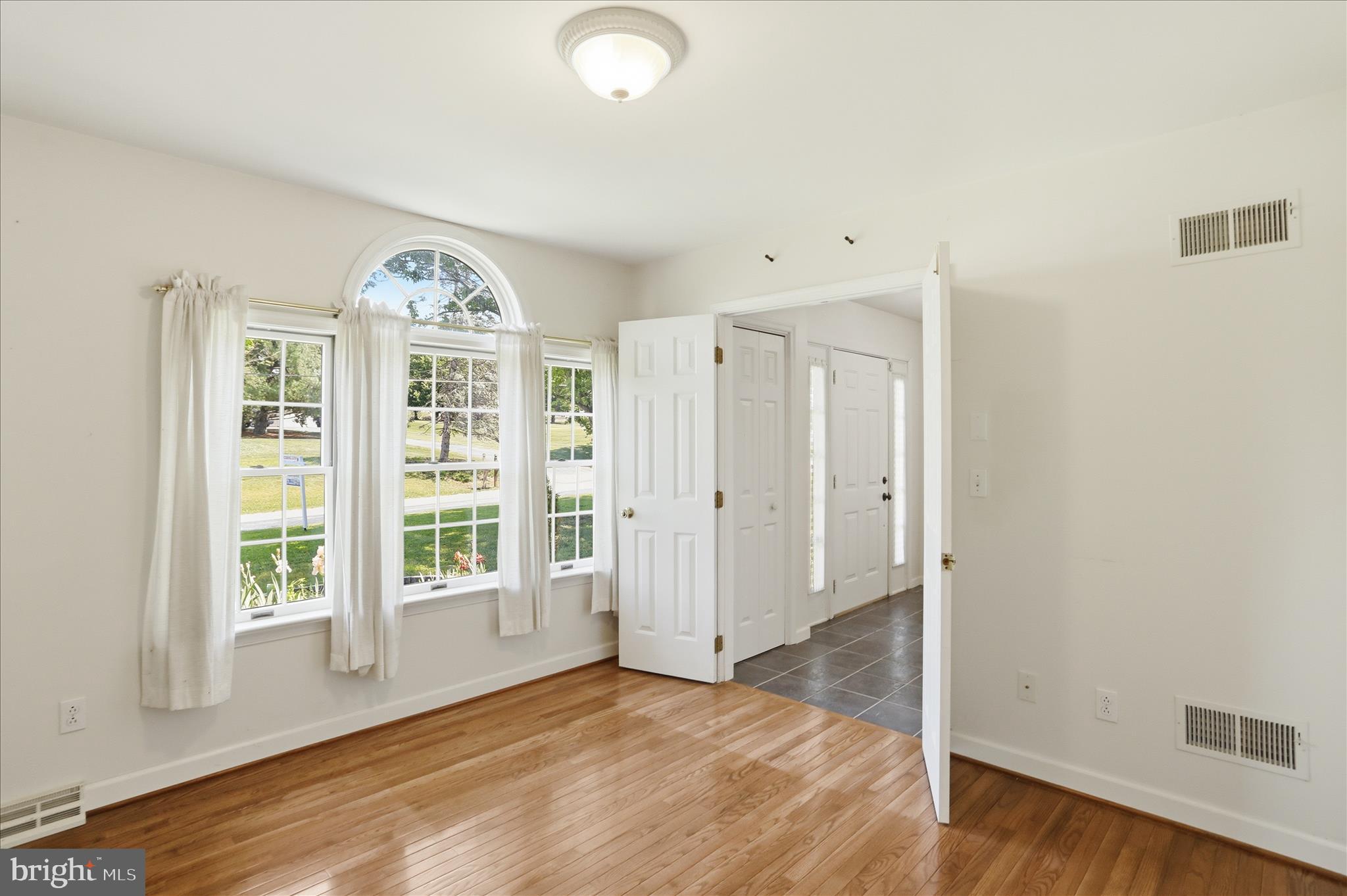 MONTGOMERY TWP - Residential
