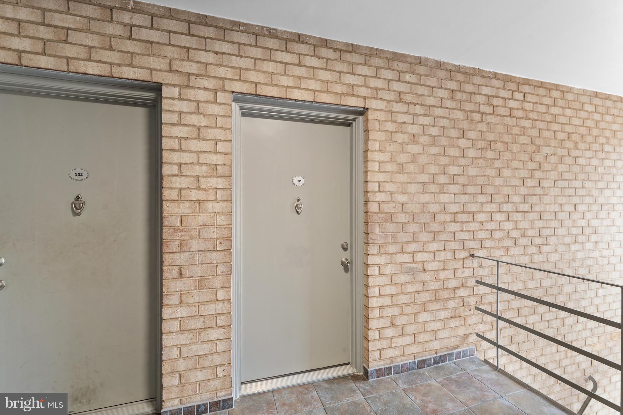 4272 EAST CAPITOL STREET E 2