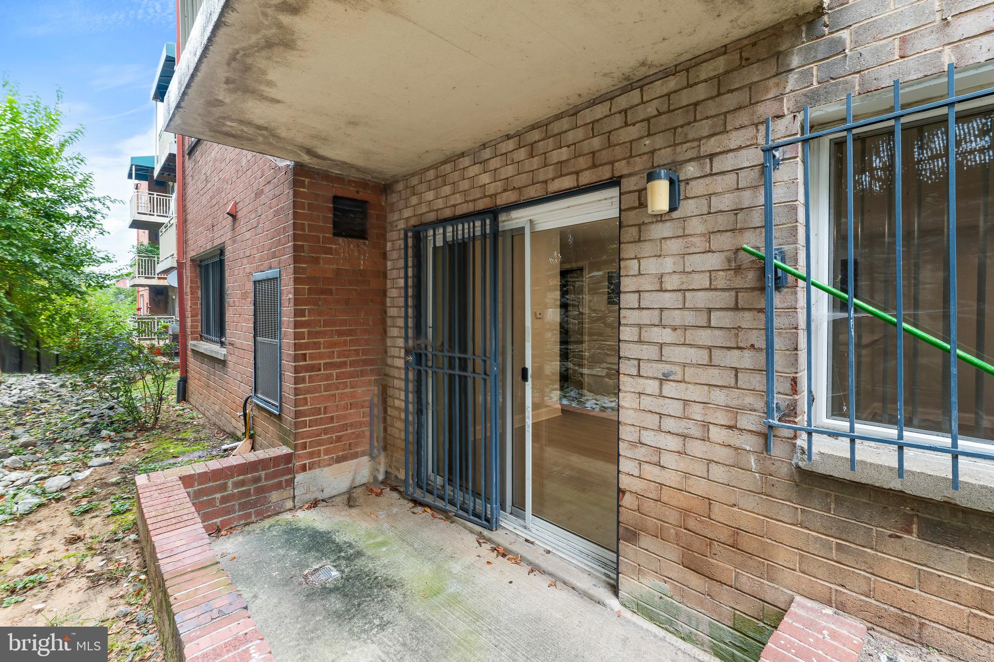 DEANWOOD - Residential