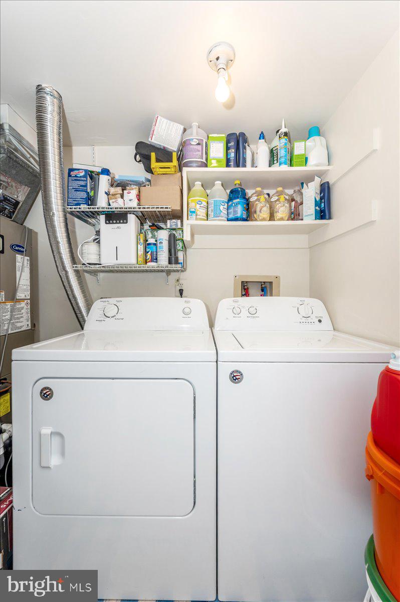 FOX CHAPEL AT TUDOR KNOLLS - Residential