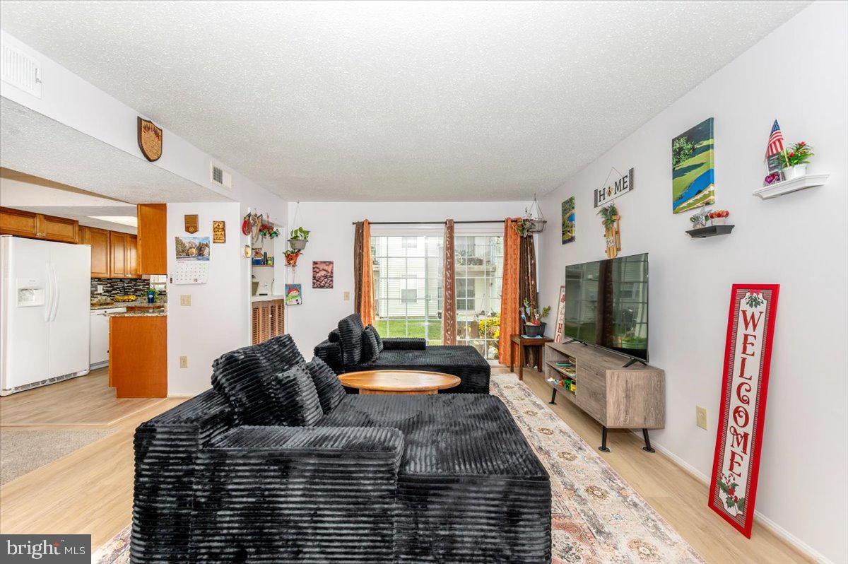 FOX CHAPEL AT TUDOR KNOLLS - Residential