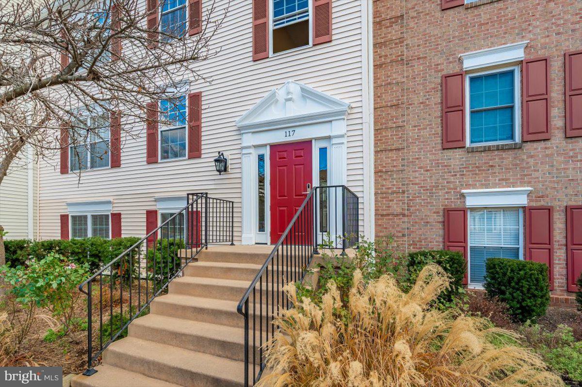 FOX CHAPEL AT TUDOR KNOLLS - Residential
