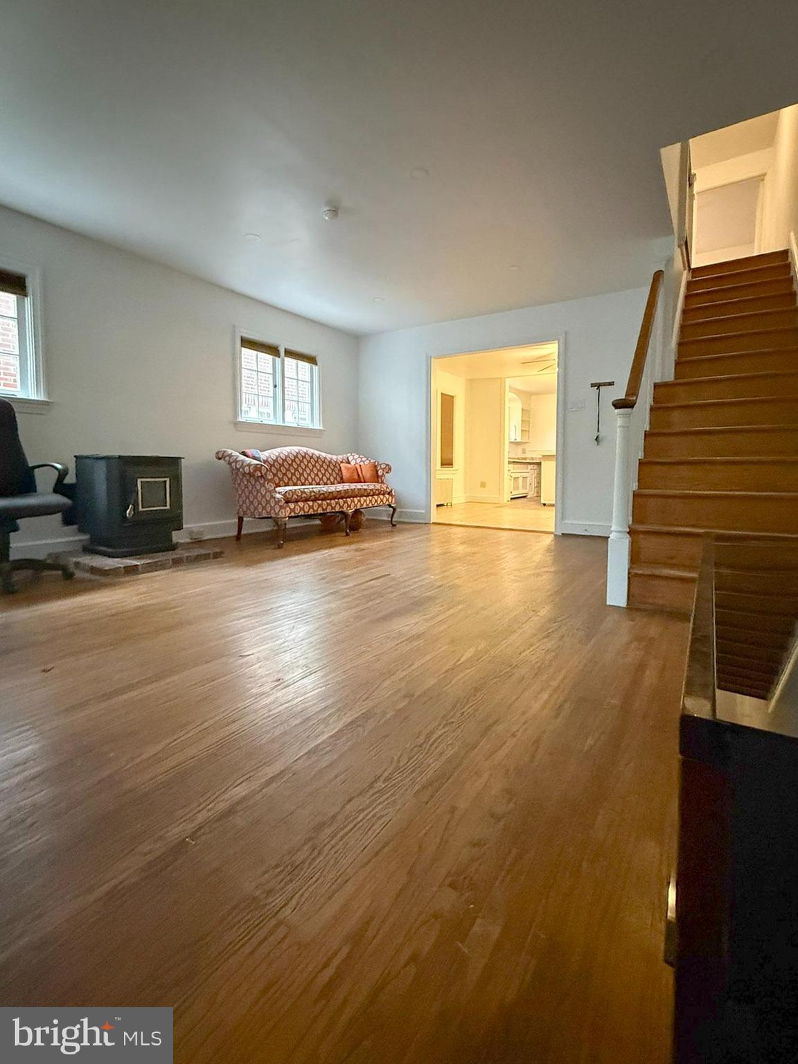742 LEHIGH AVENUE