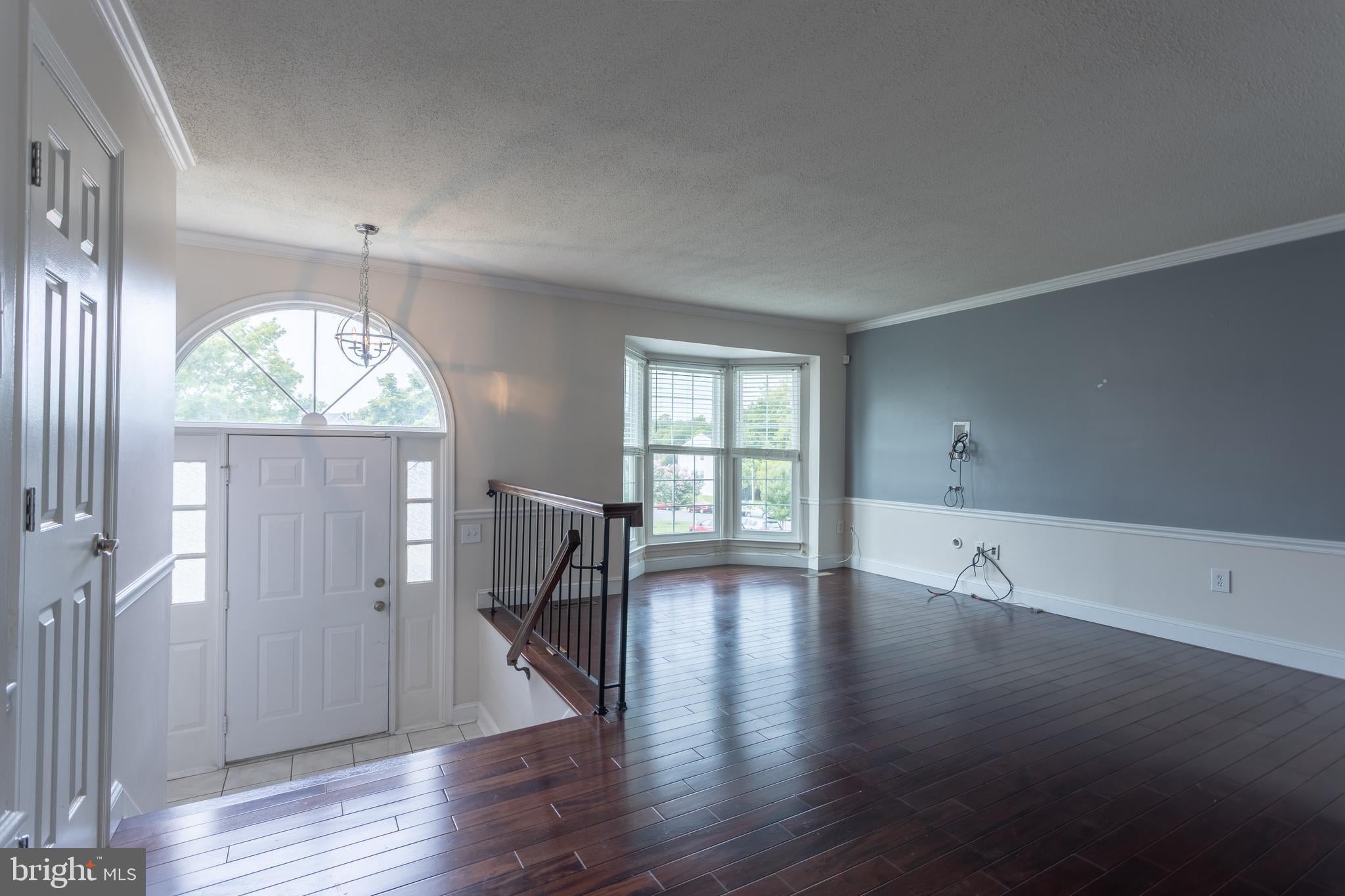 11004 SPRING LAKE DRIVE
