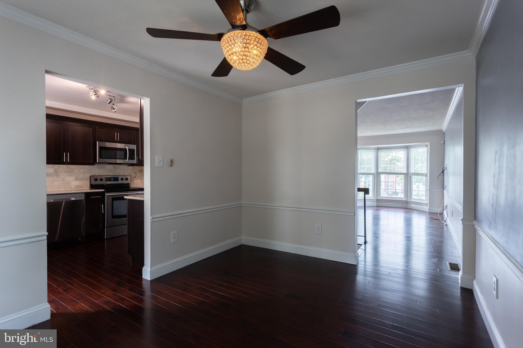 11004 SPRING LAKE DRIVE