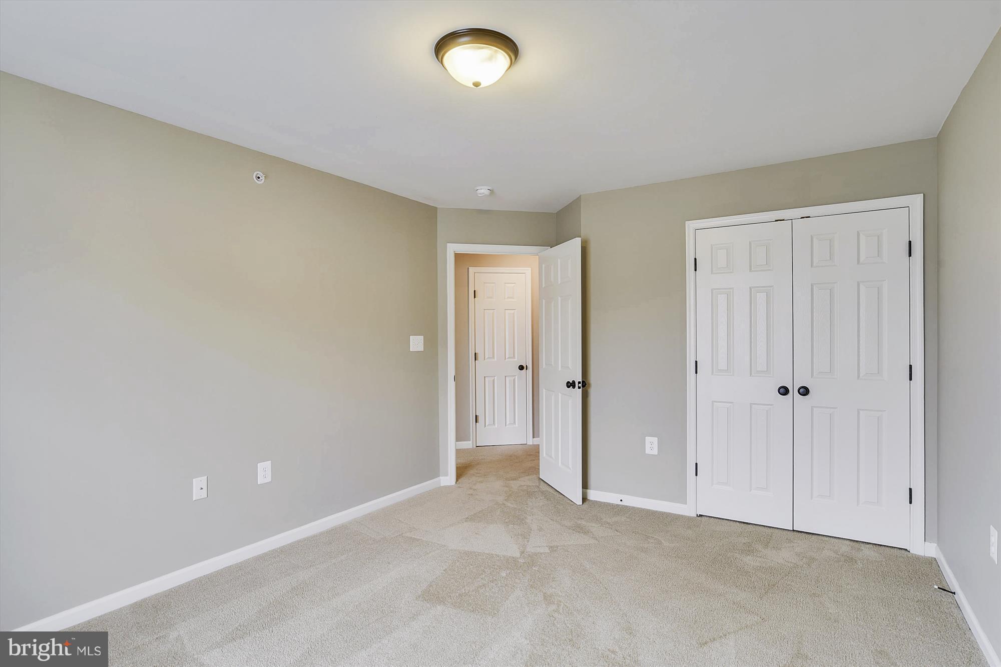 MARKET CENTER CONDOMINIUM - Residential