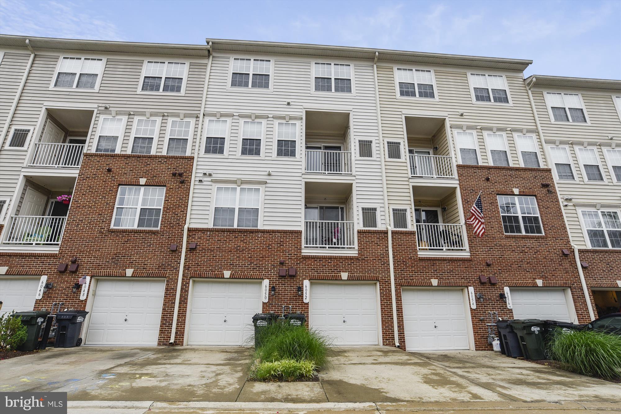 MARKET CENTER CONDOMINIUM - Residential