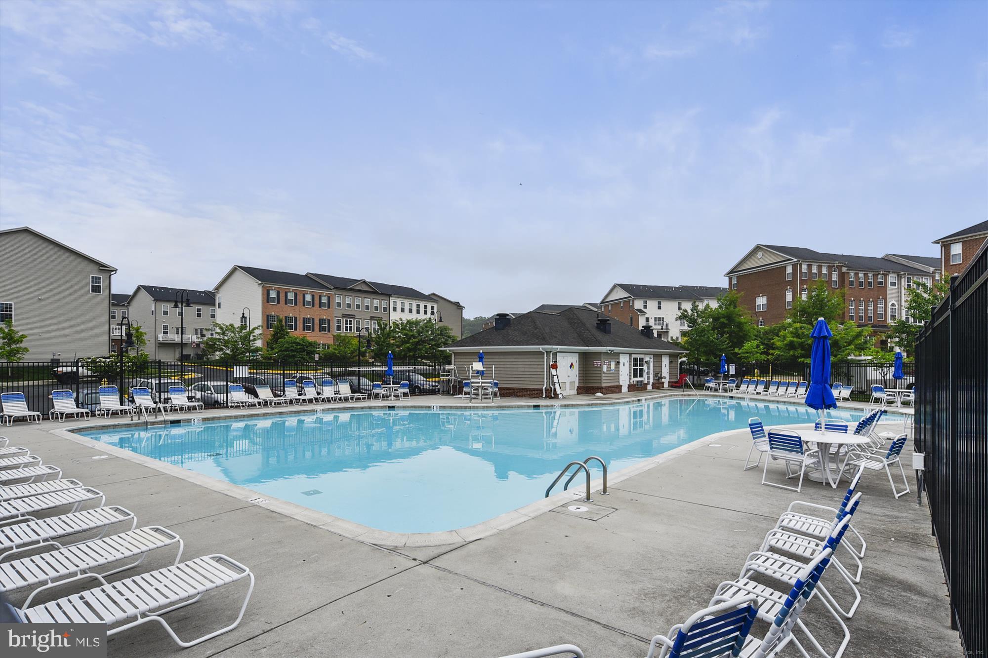 MARKET CENTER CONDOMINIUM - Residential