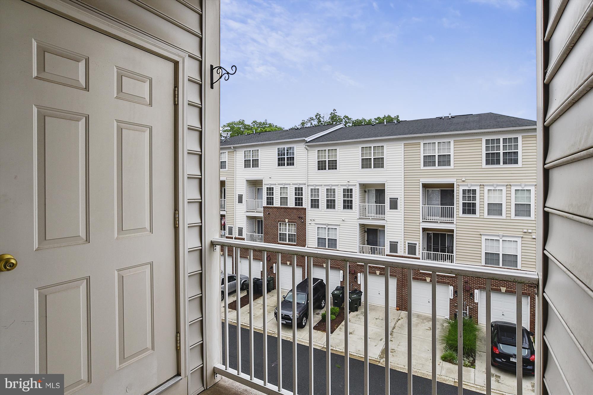 MARKET CENTER CONDOMINIUM - Residential