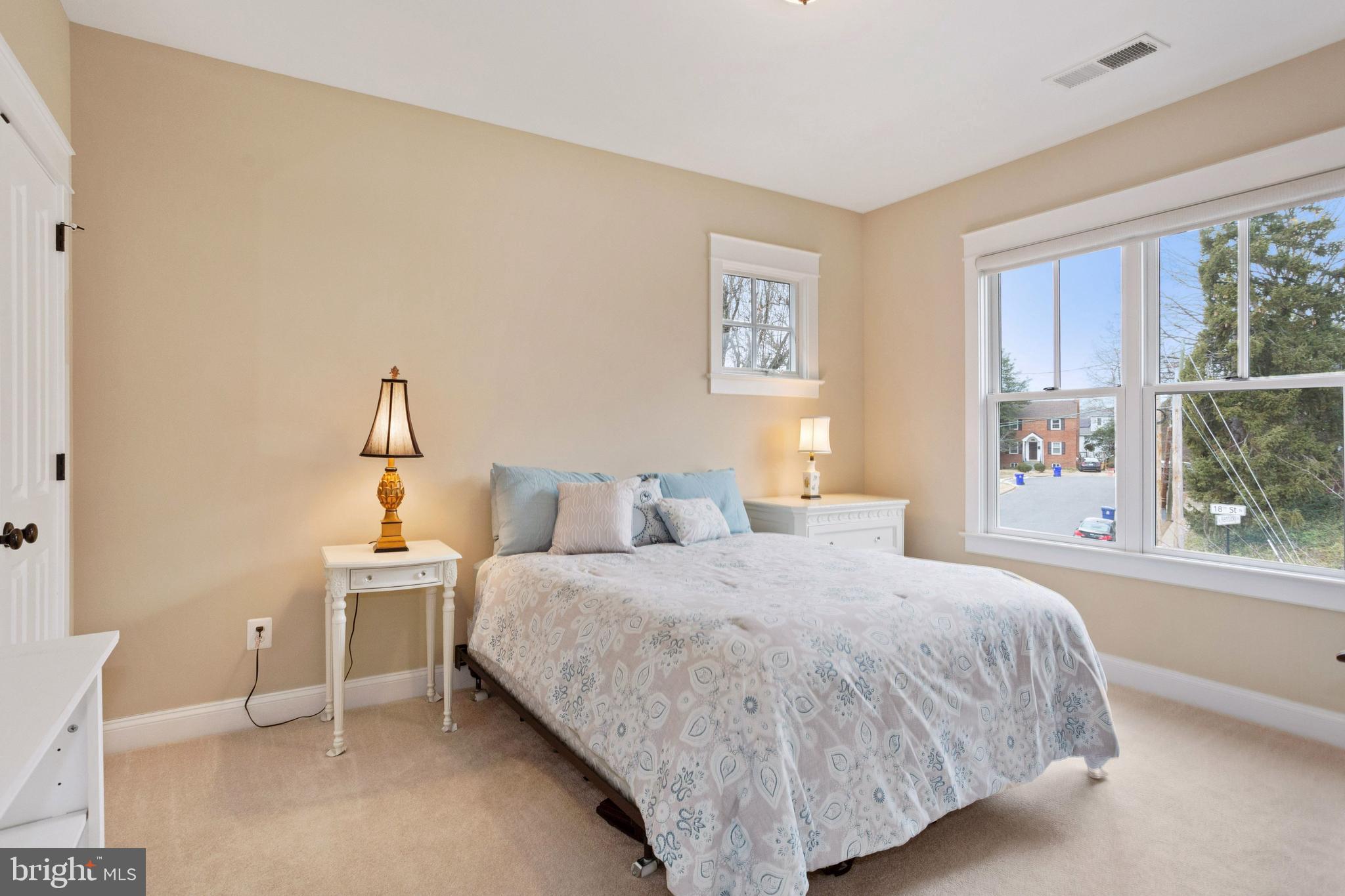 LEEWAY HEIGHTS - Residential