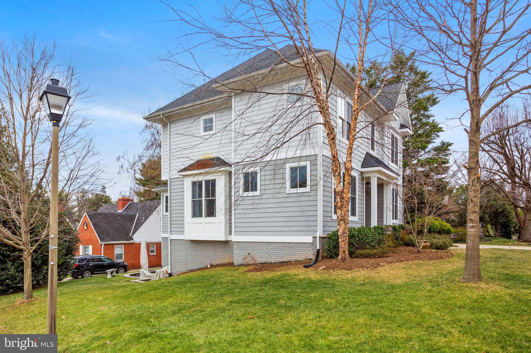 LEEWAY HEIGHTS - Residential