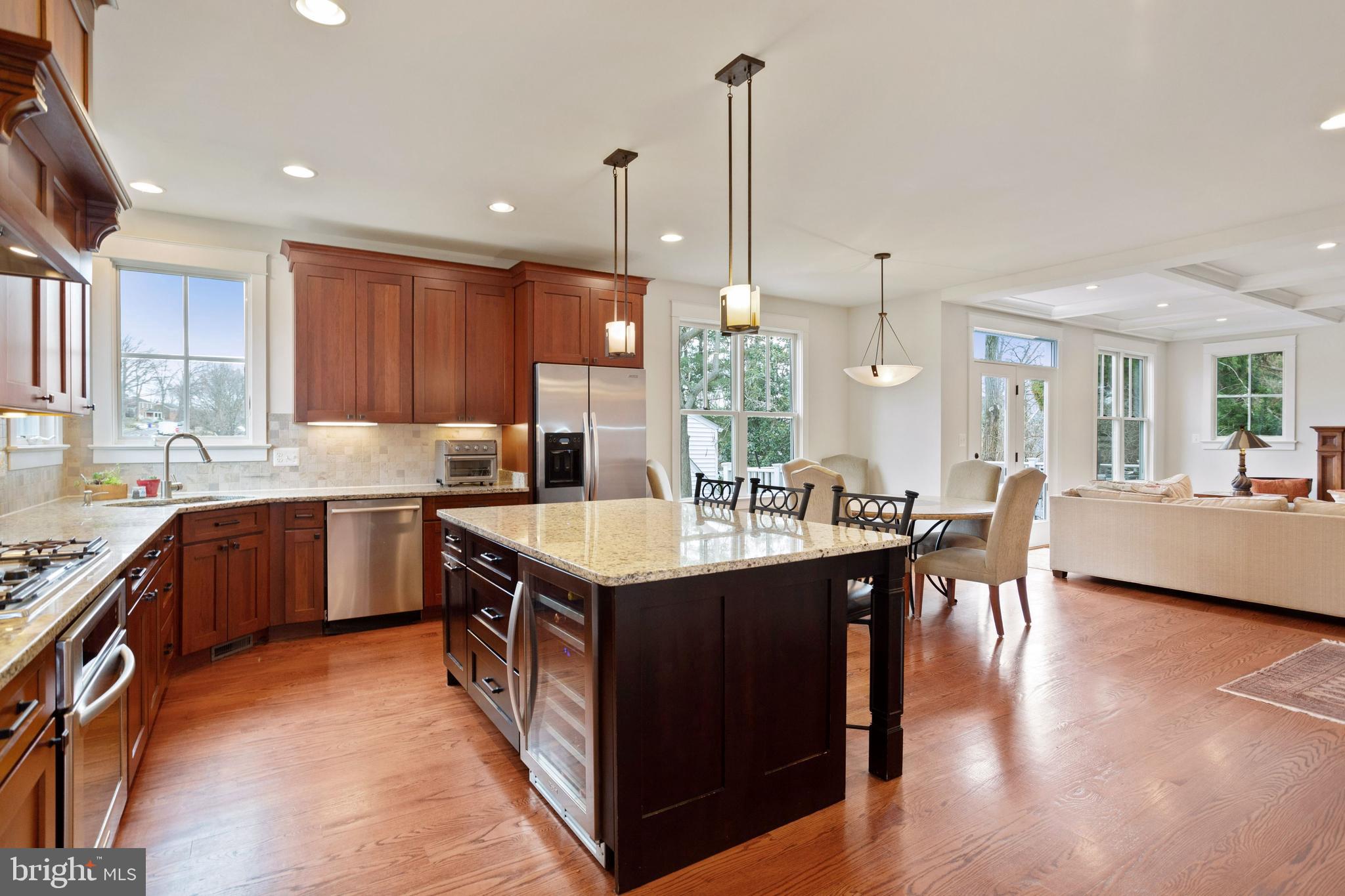 LEEWAY HEIGHTS - Residential