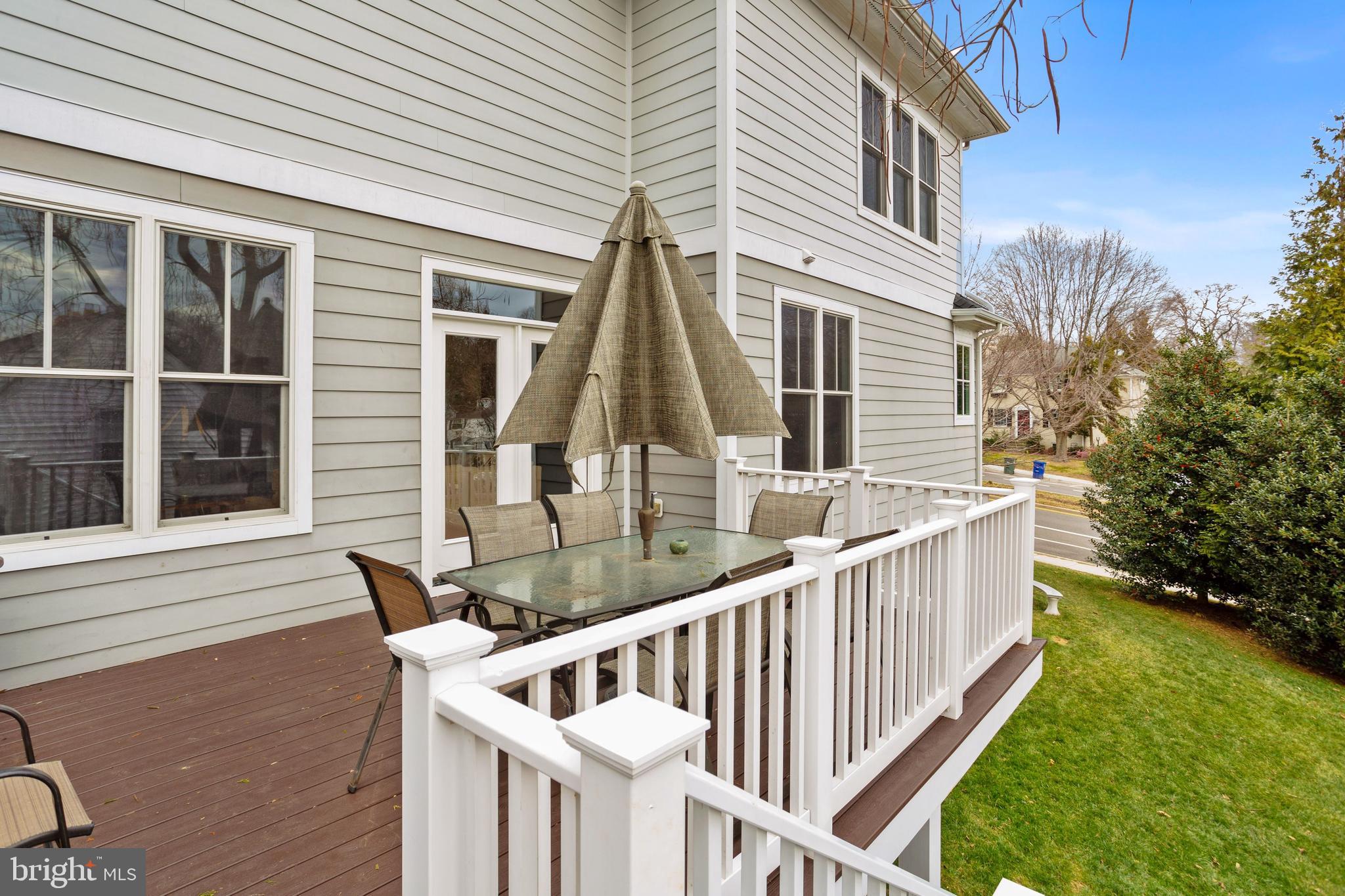 LEEWAY HEIGHTS - Residential