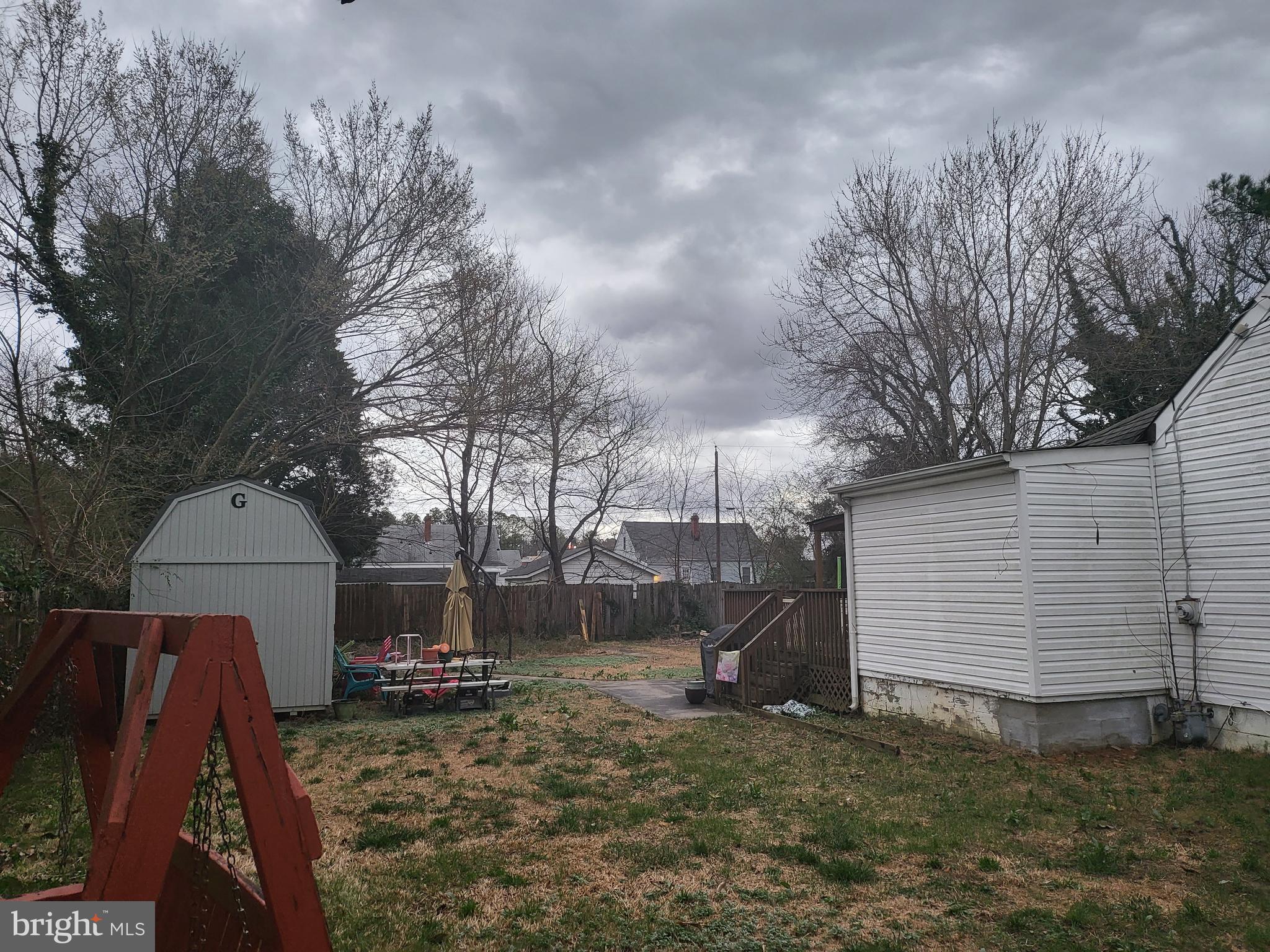 WALNUT HILL - Residential