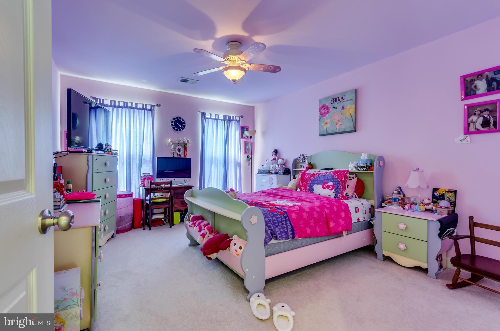 LAKELAND PLACE - Residential