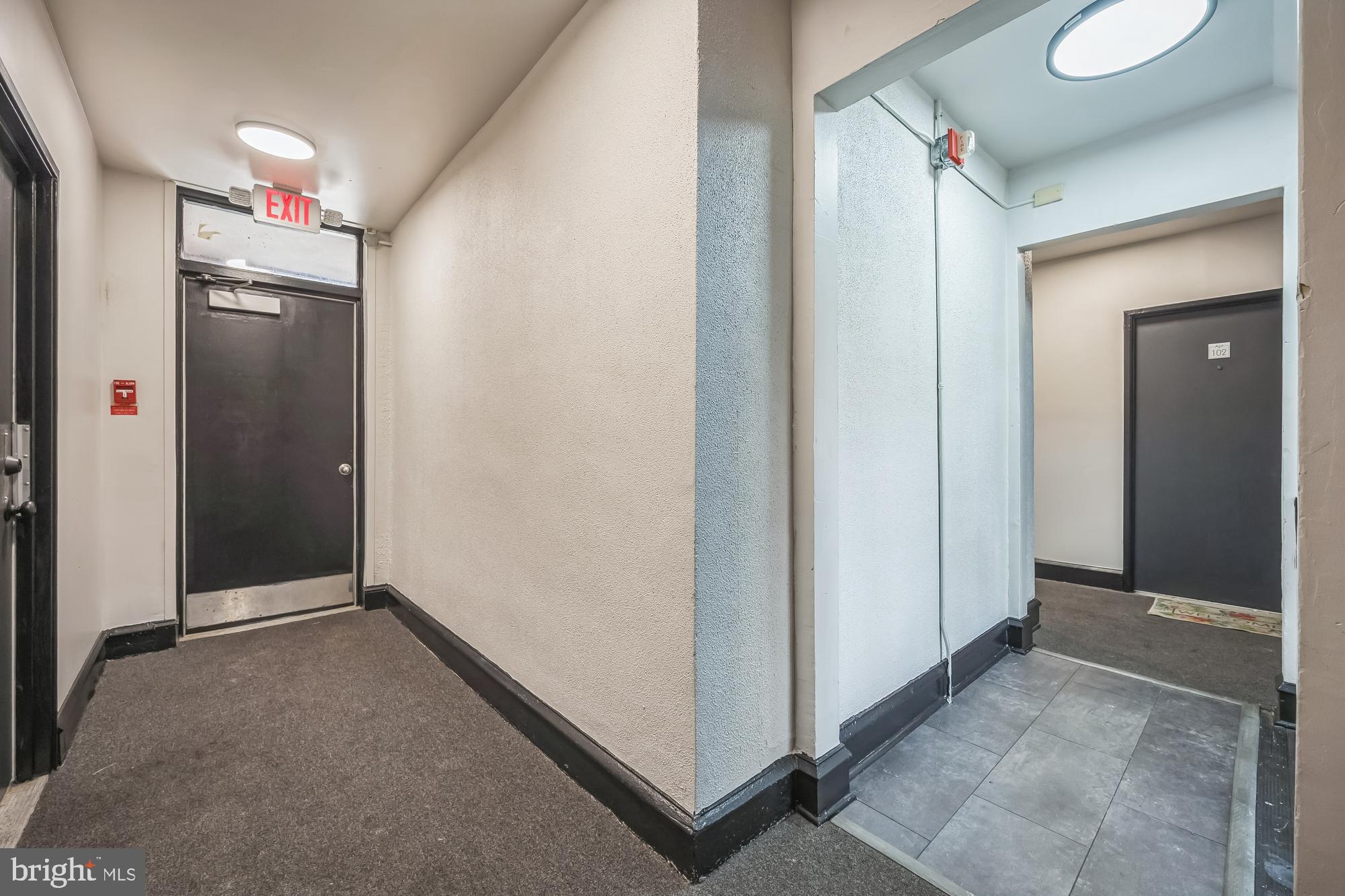 WEST OAK LANE - Residential Income