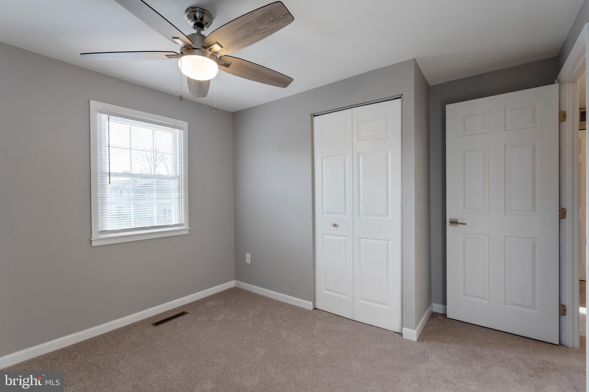 CROFTON SQUARE - Residential Lease