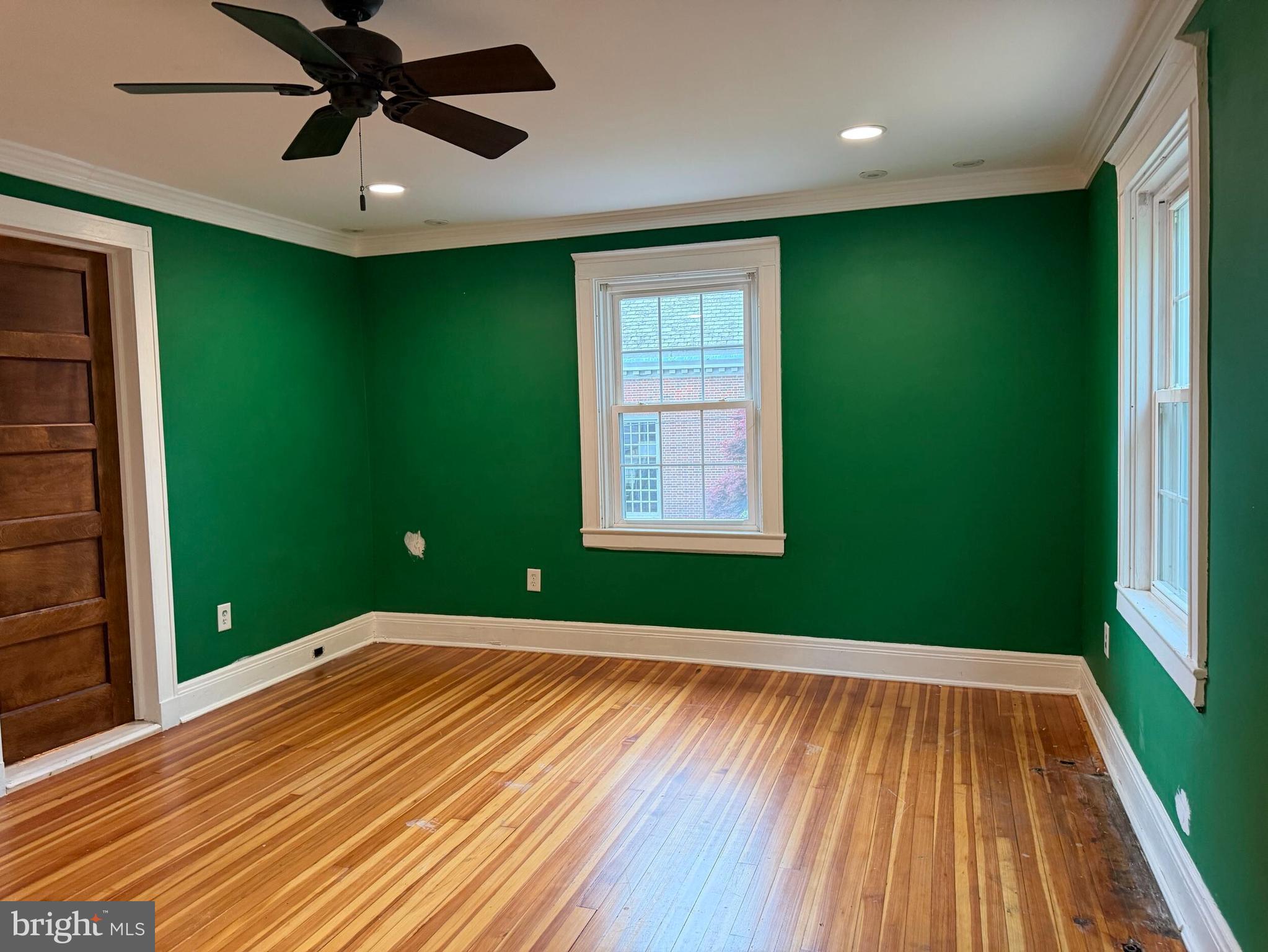 ROLAND PARK - Residential