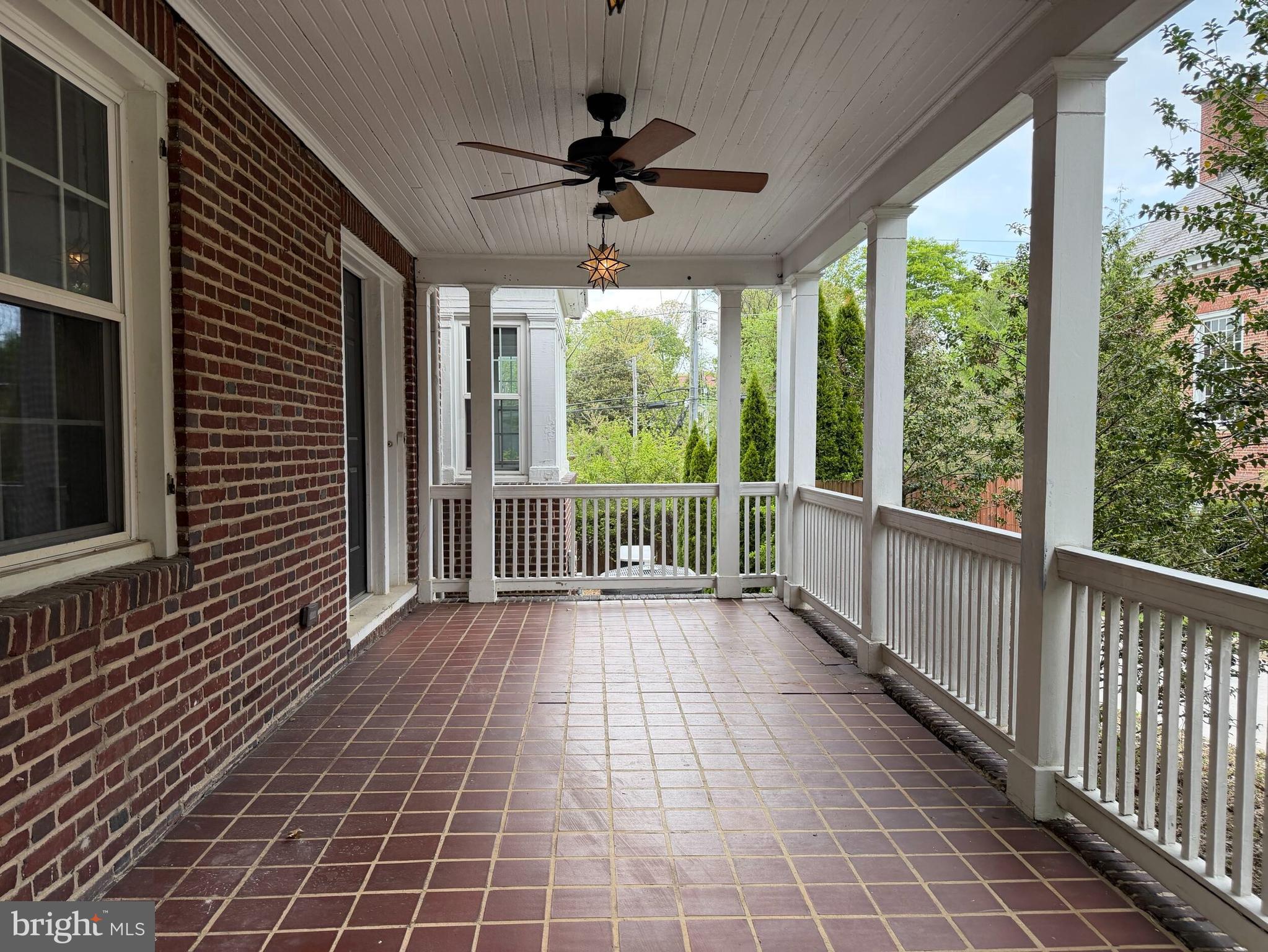 ROLAND PARK - Residential