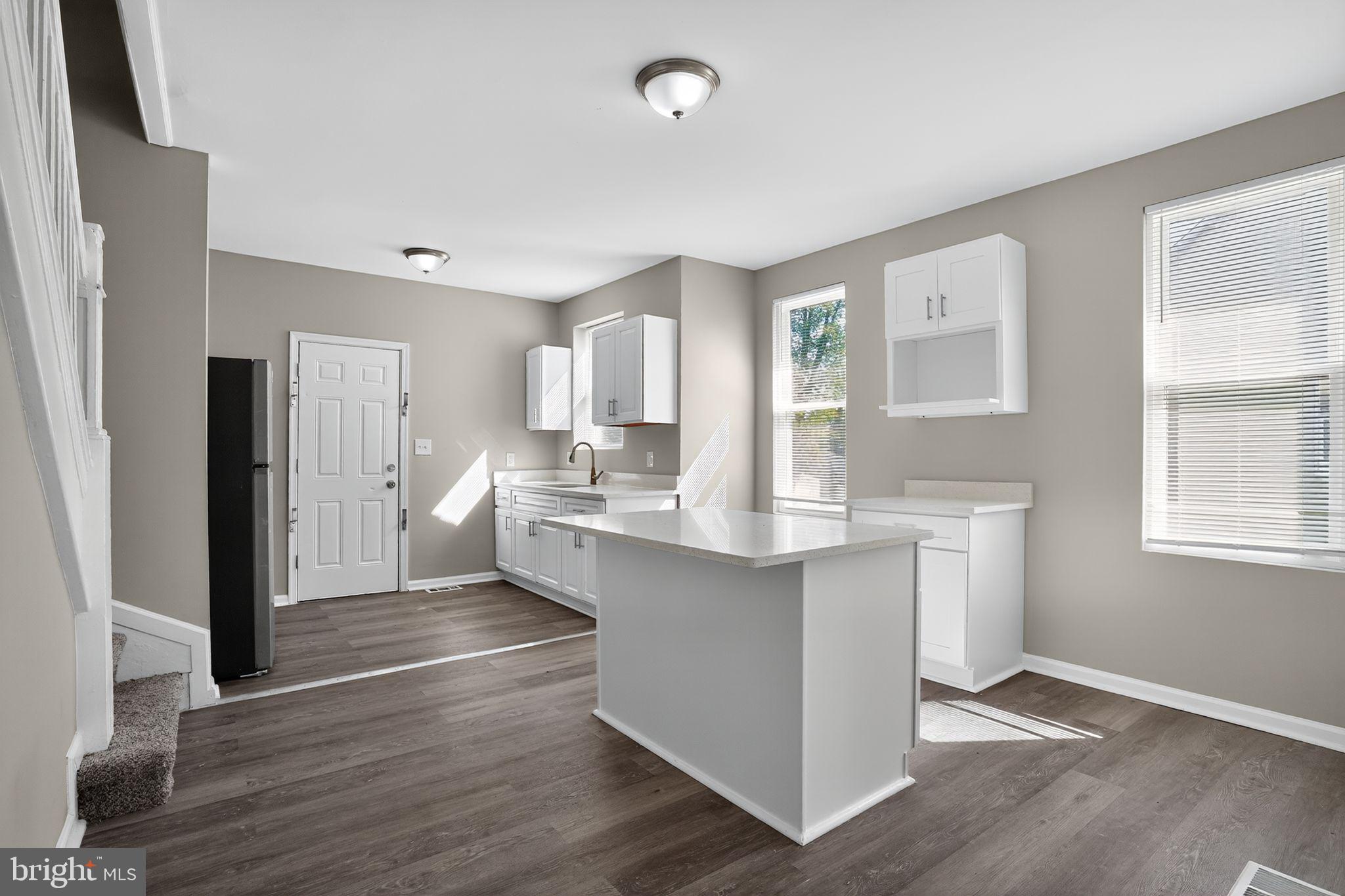 HOWARD PARK - Residential