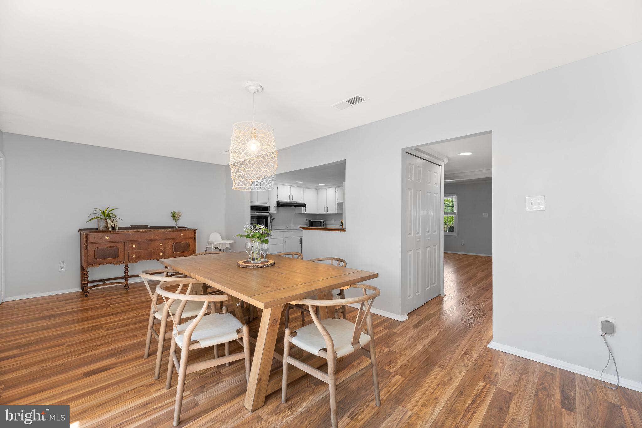 CROFTON TOWNE - Residential