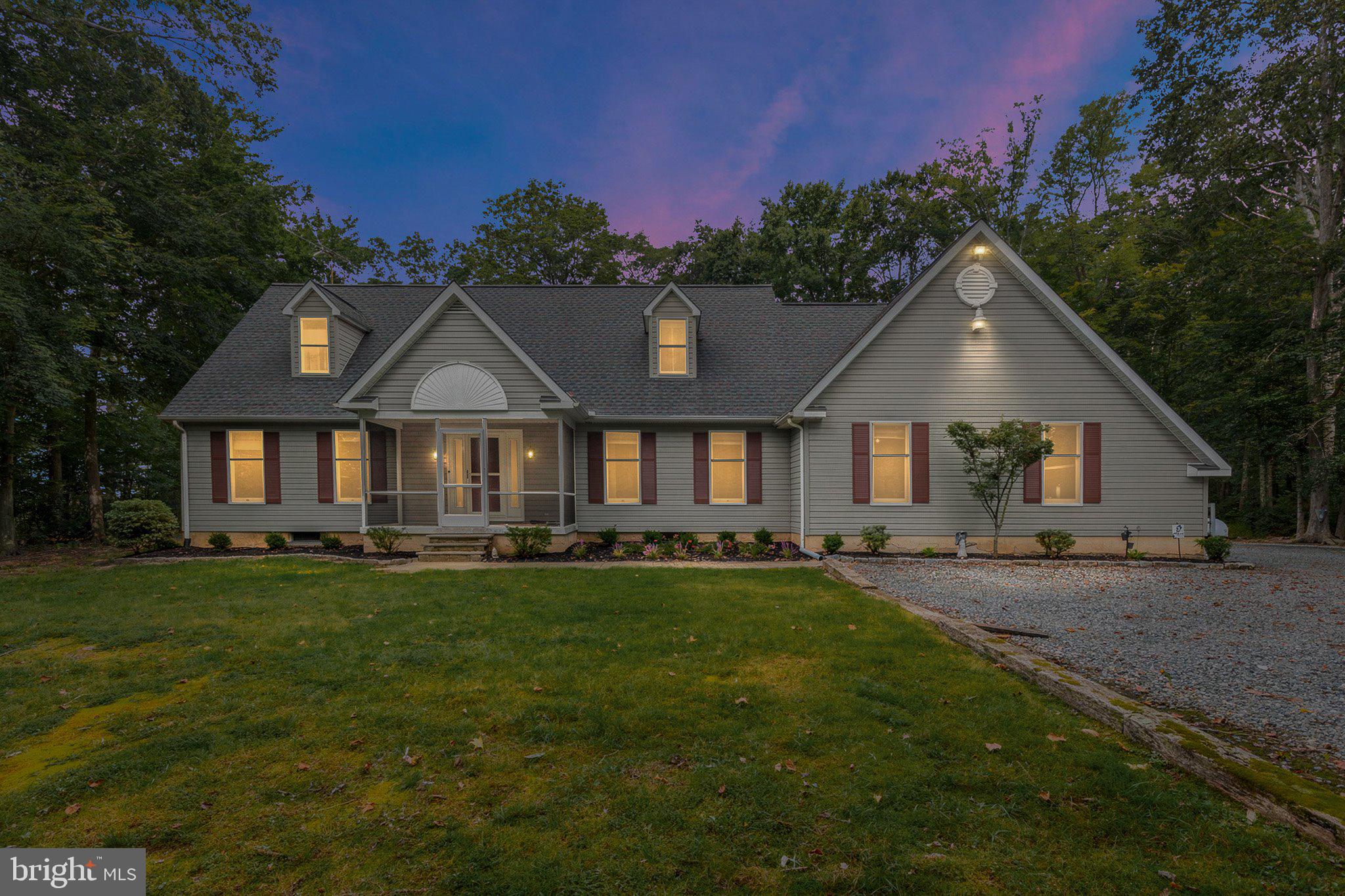105 THOROUGHFARE NECK ROAD