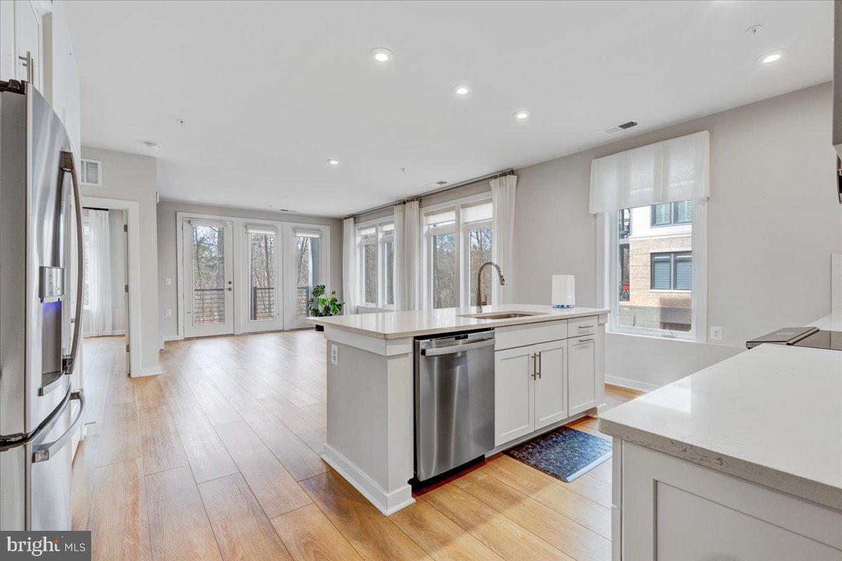 TALL OAKS - Residential Lease