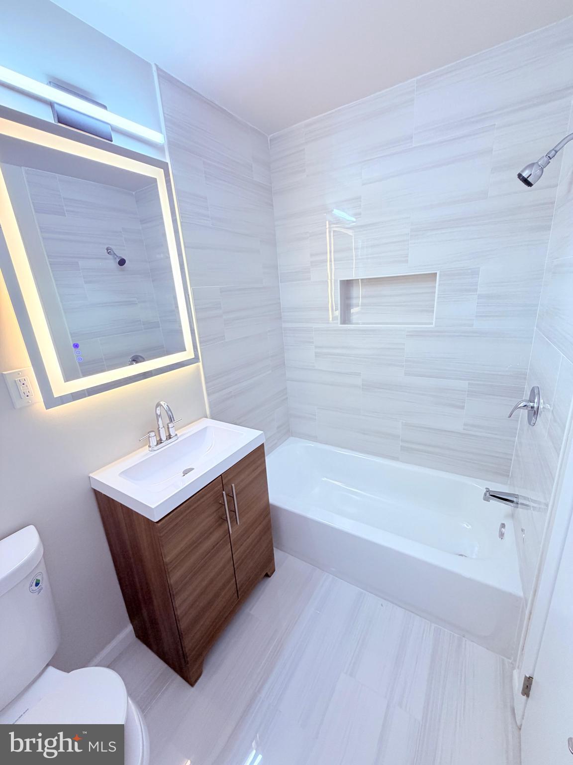 CHRISTIANA - Residential