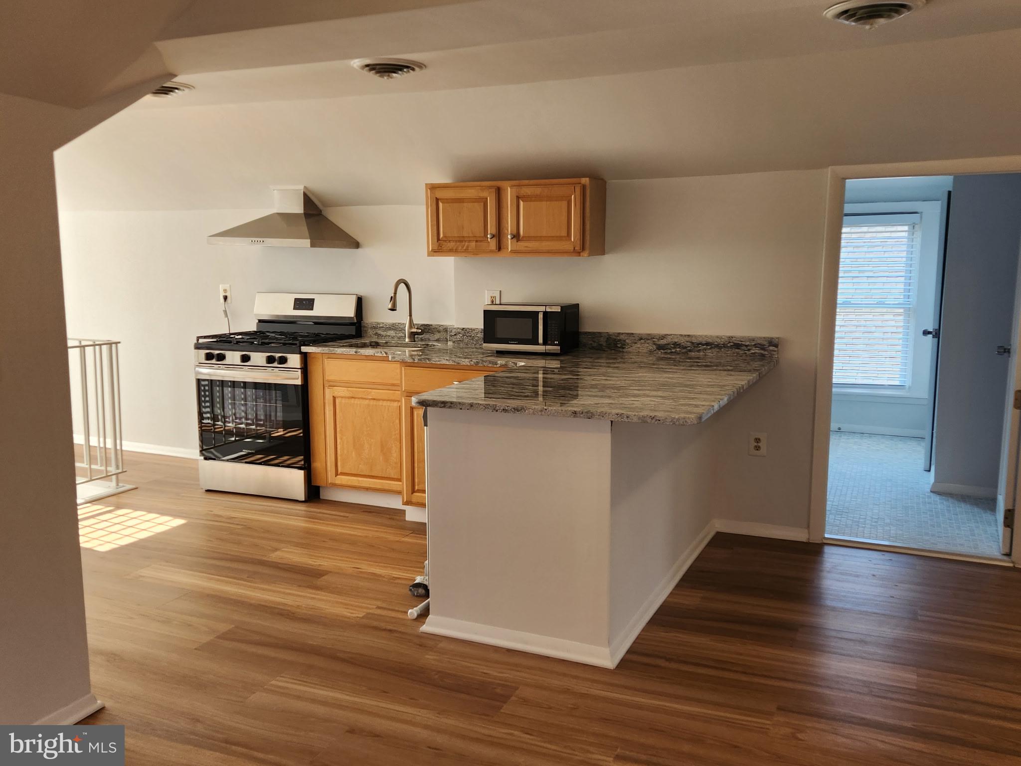 EASTPORT - Residential Lease