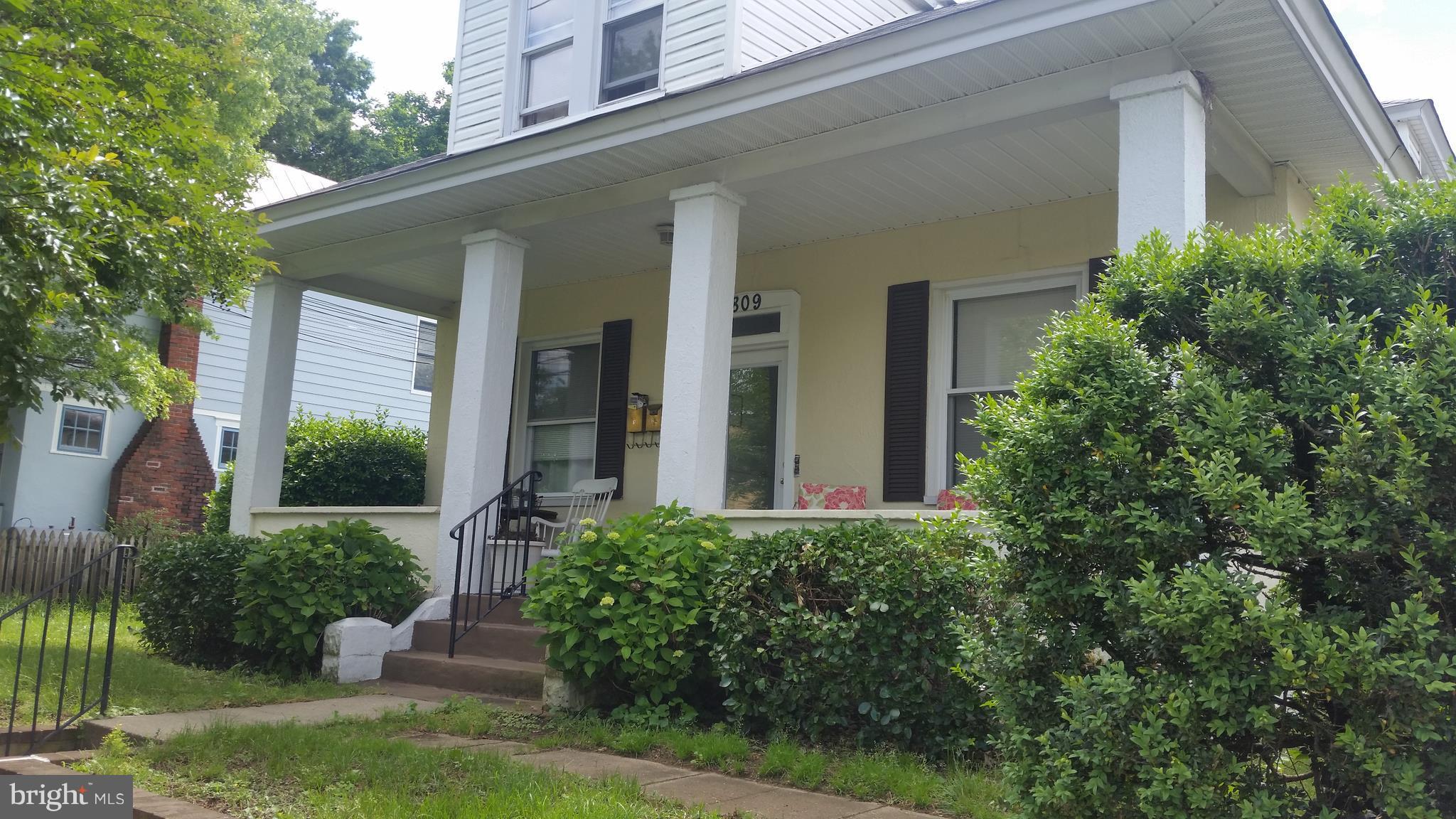 EASTPORT - Residential Lease