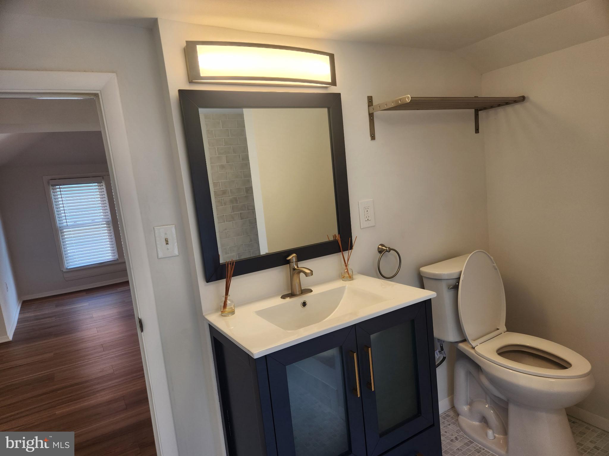 EASTPORT - Residential Lease