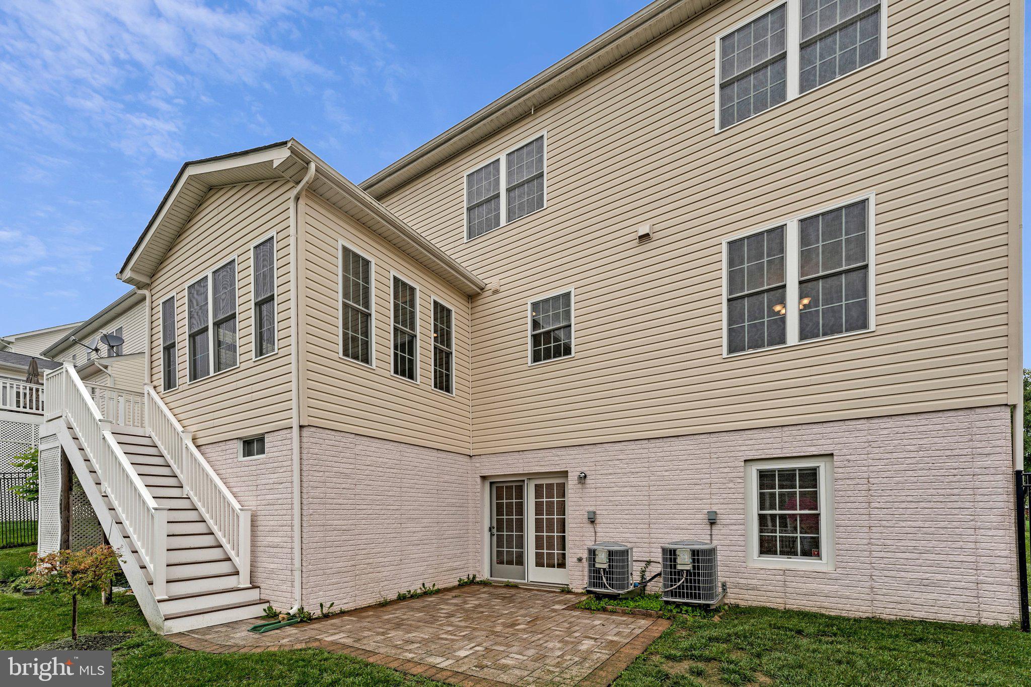 POPLAR RUN - Residential