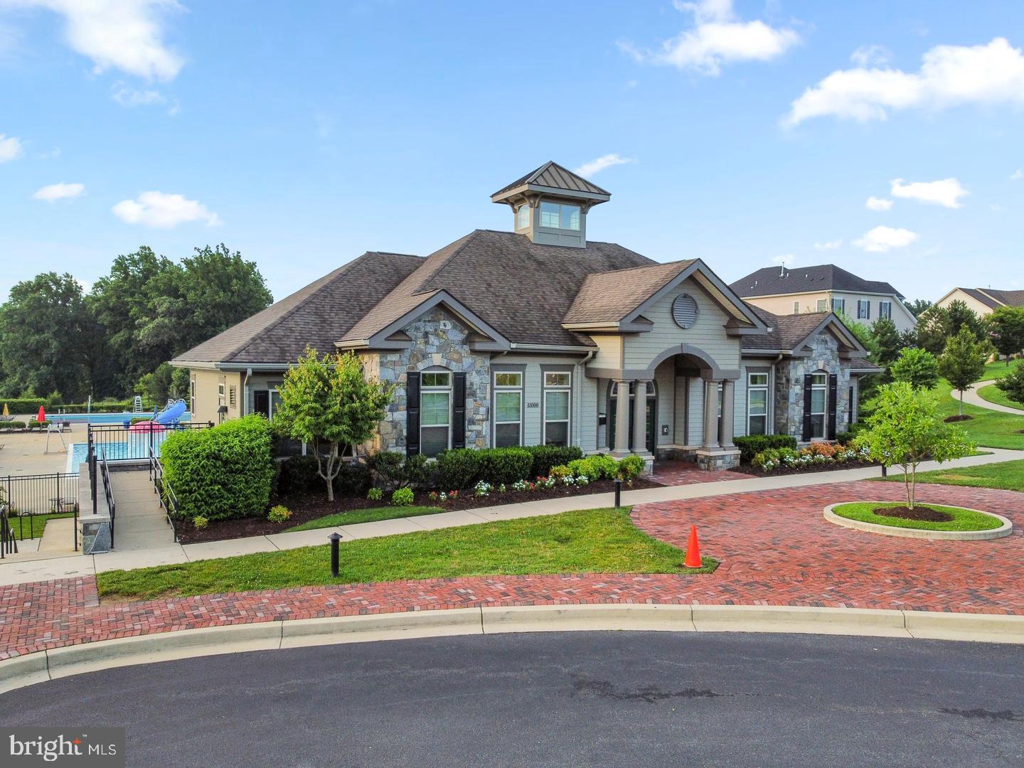 POPLAR RUN - Residential
