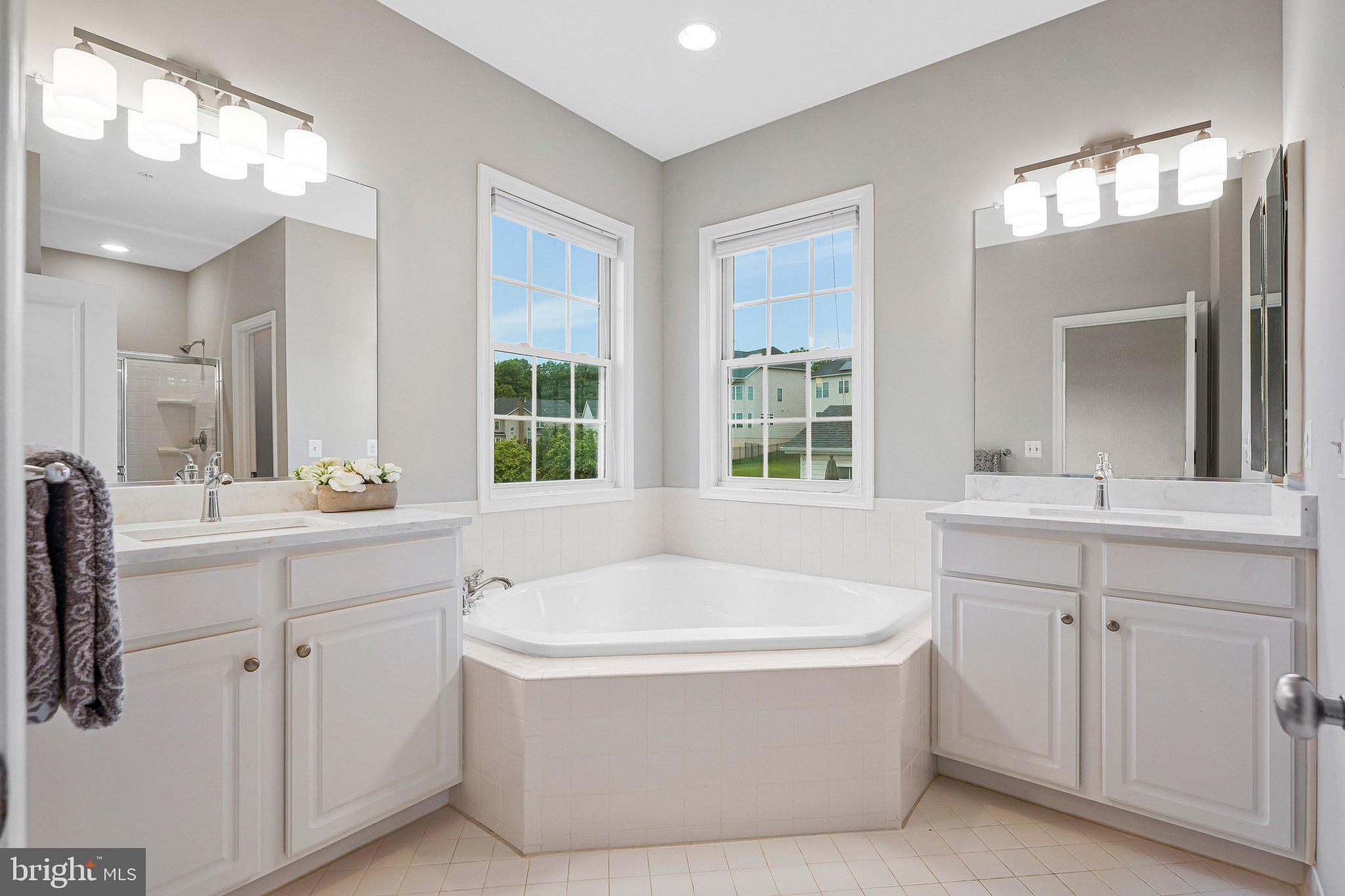 POPLAR RUN - Residential