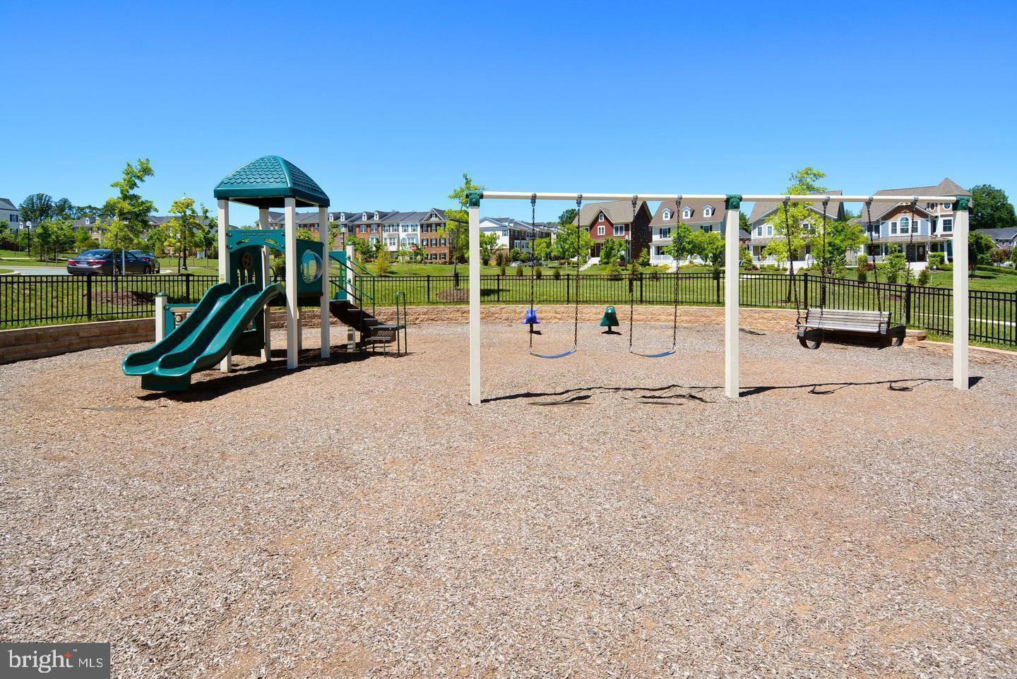 POPLAR RUN - Residential