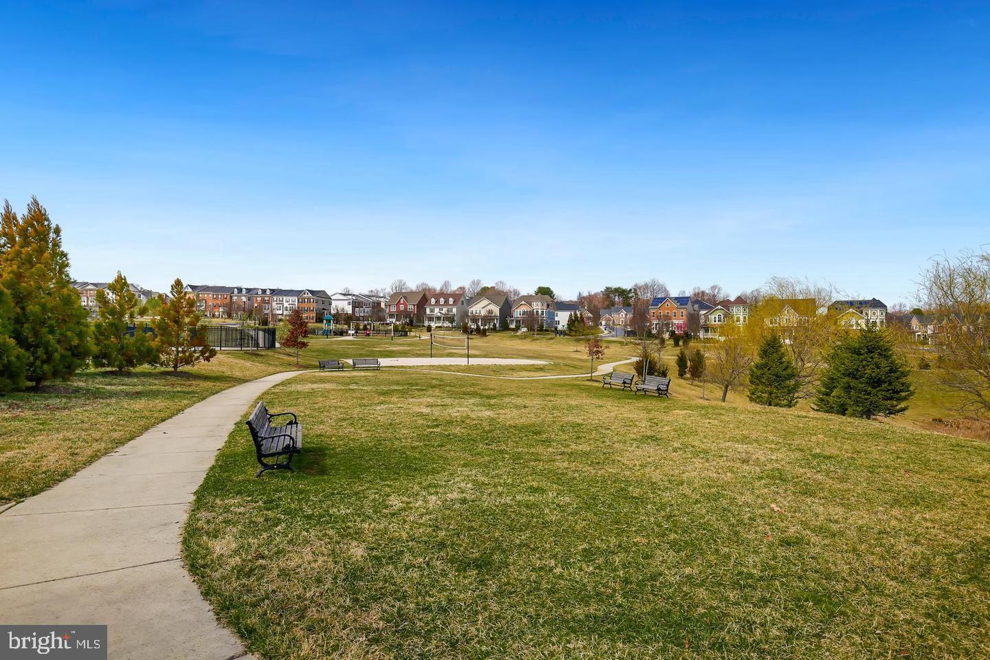 POPLAR RUN - Residential