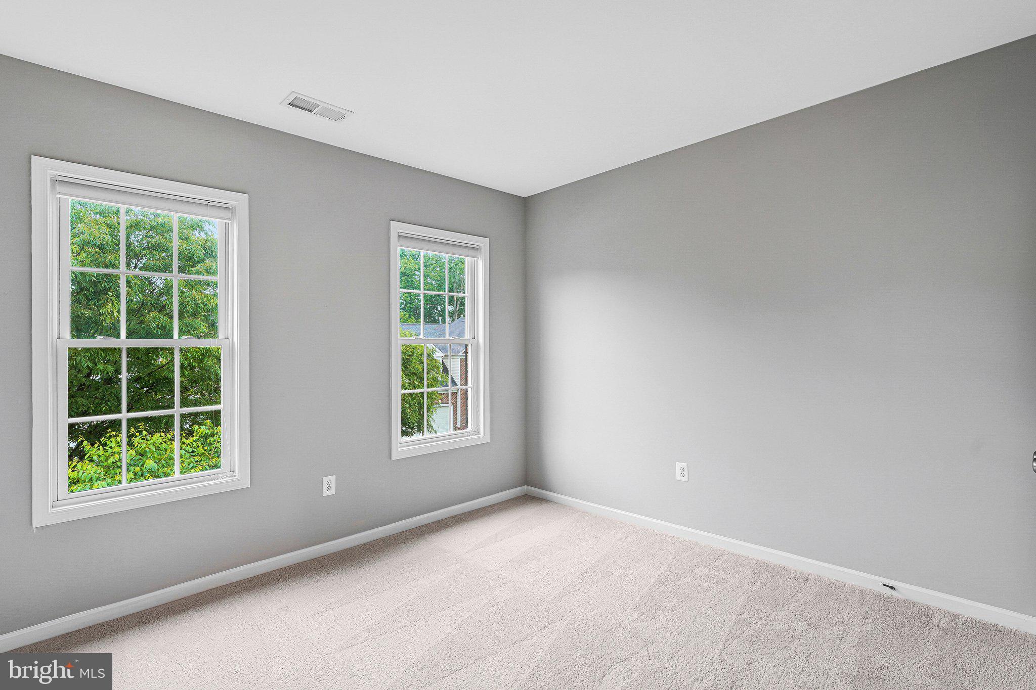 POPLAR RUN - Residential