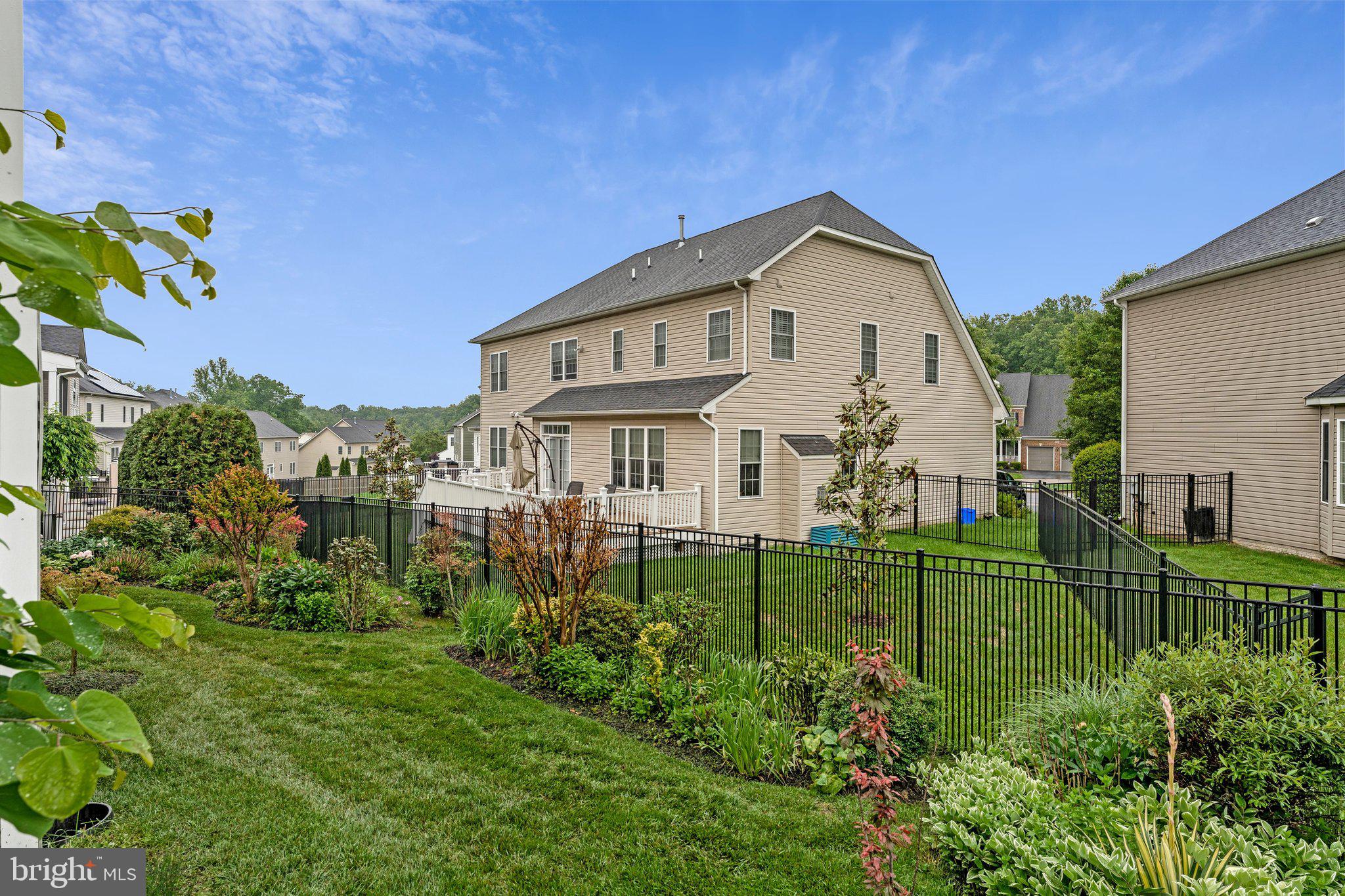 POPLAR RUN - Residential