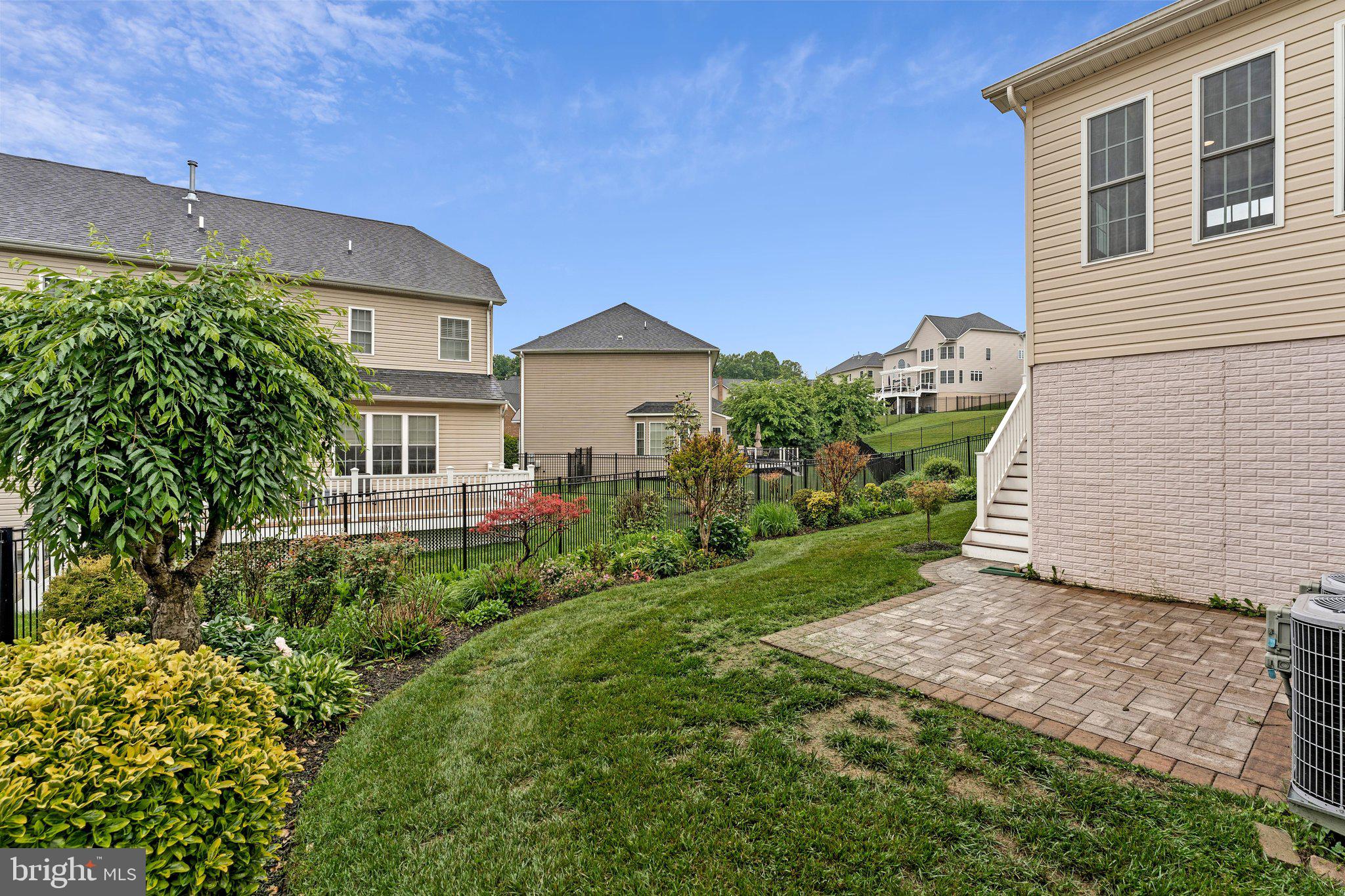 POPLAR RUN - Residential