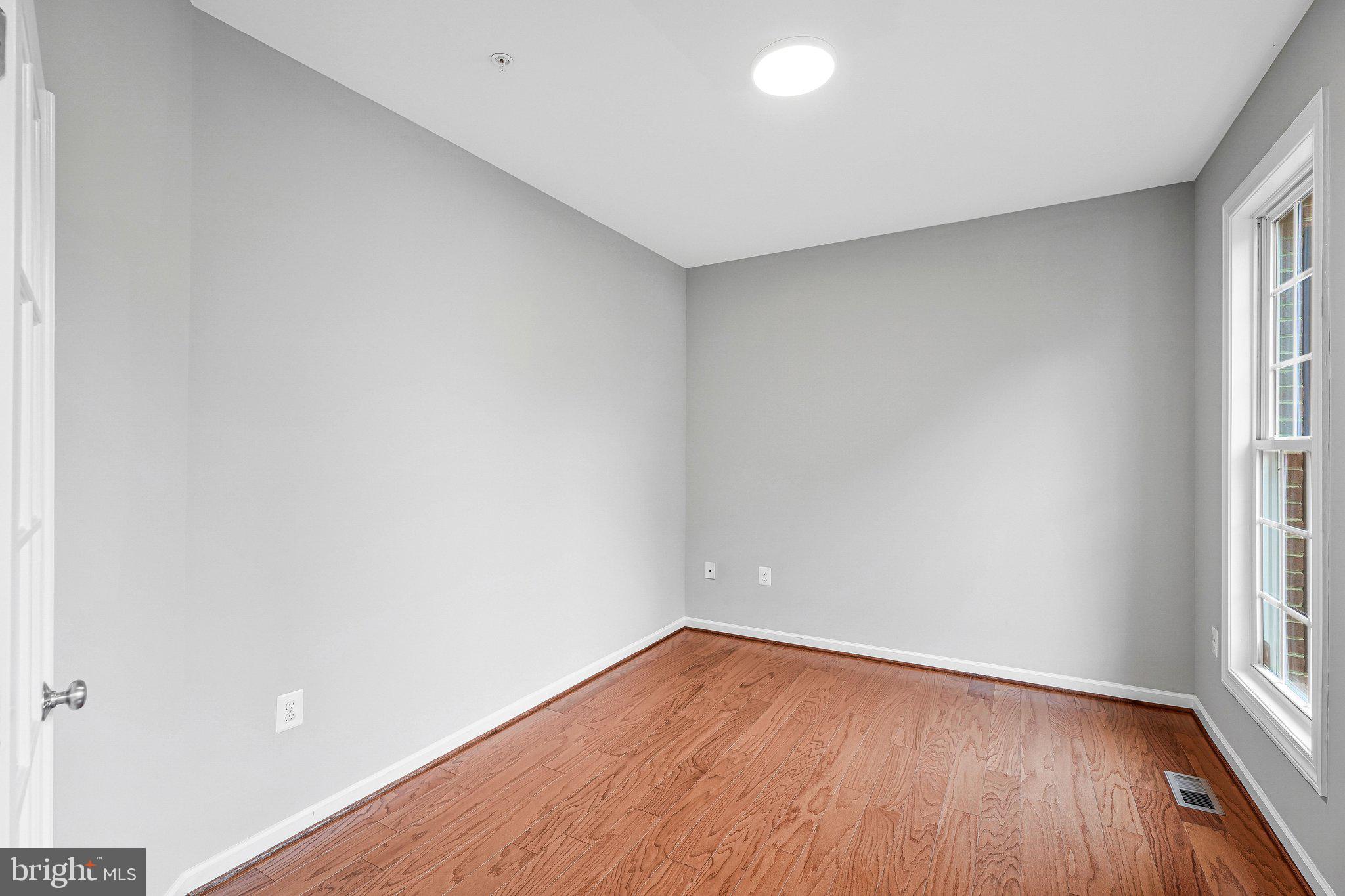 POPLAR RUN - Residential