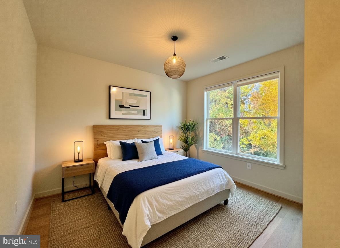 GLENMORE - Residential Lease