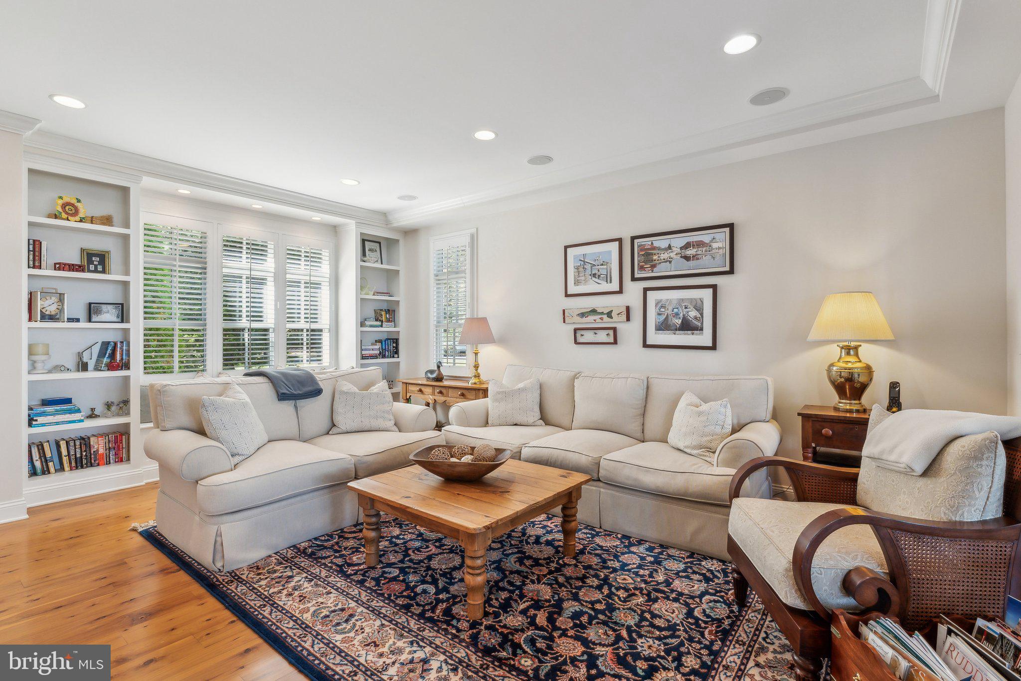 RIO VISTA - Residential