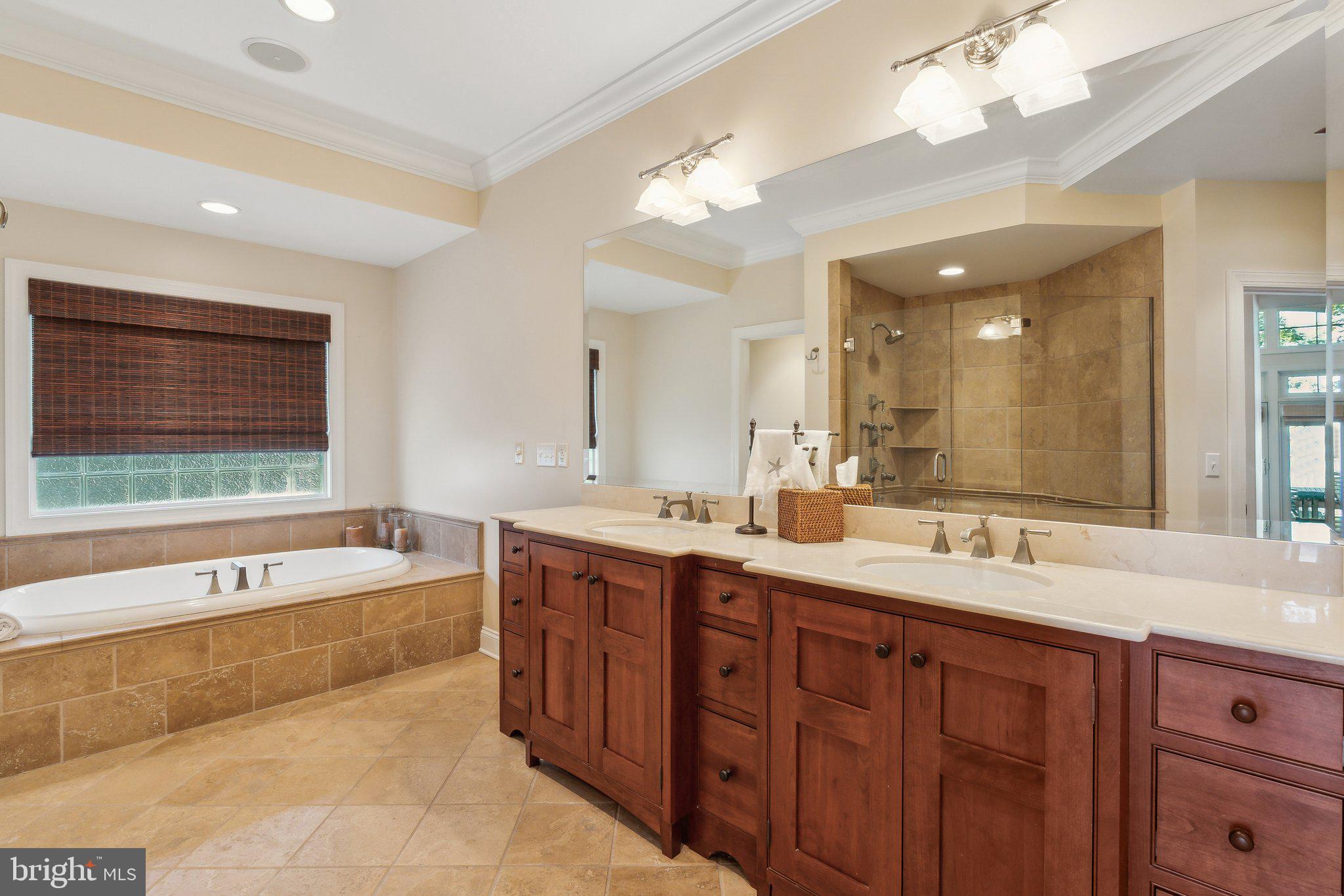 RIO VISTA - Residential