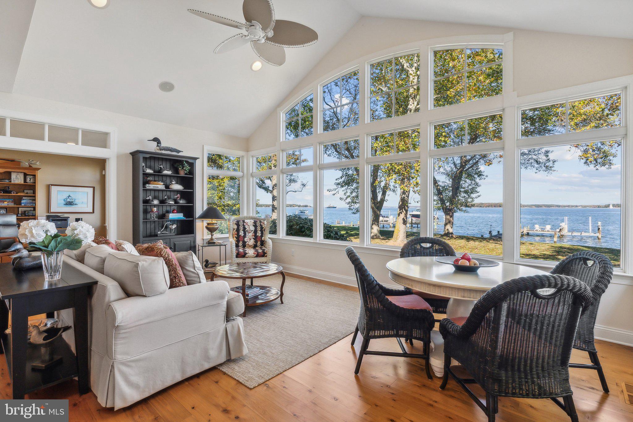 RIO VISTA - Residential