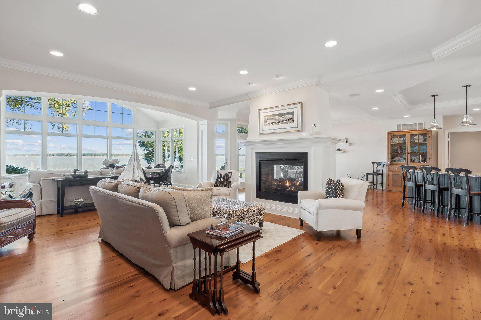 RIO VISTA - Residential