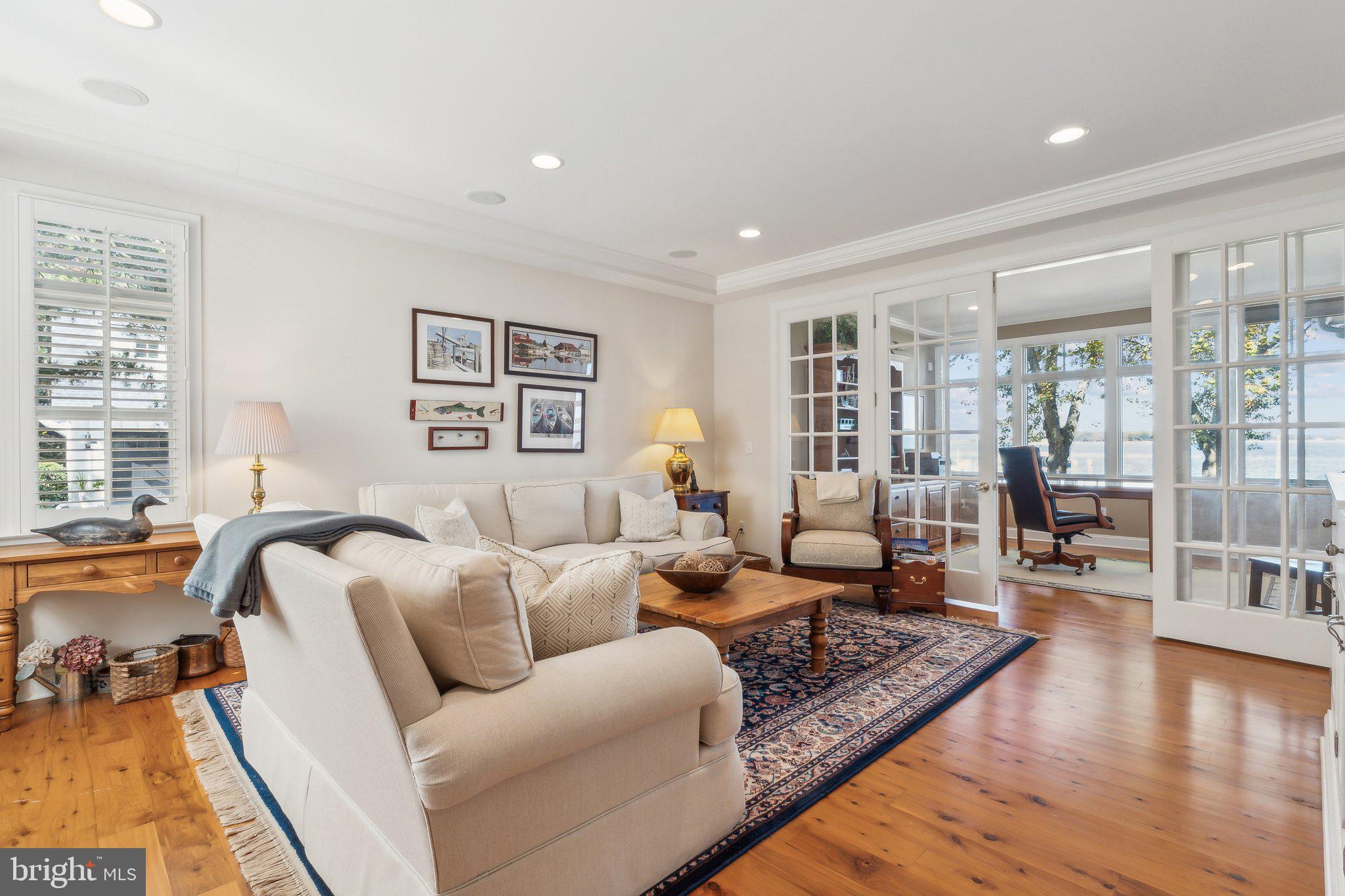 RIO VISTA - Residential